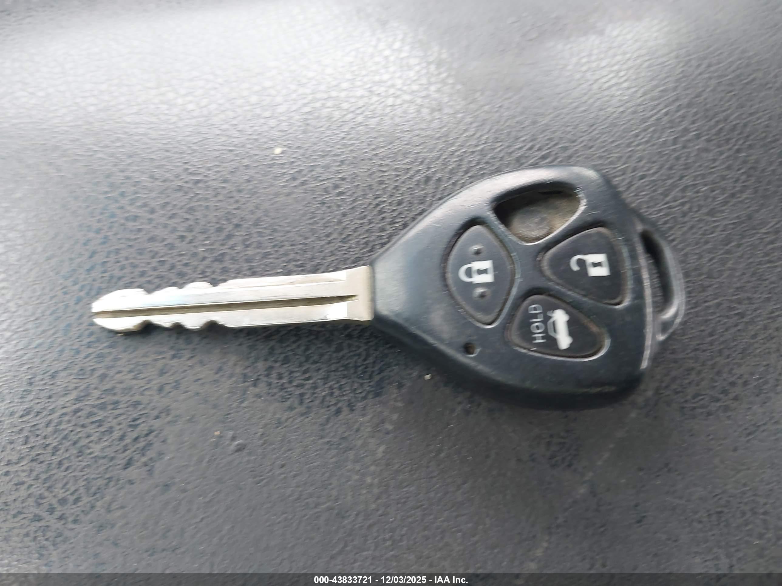 TOYOTA CAMRY image 11