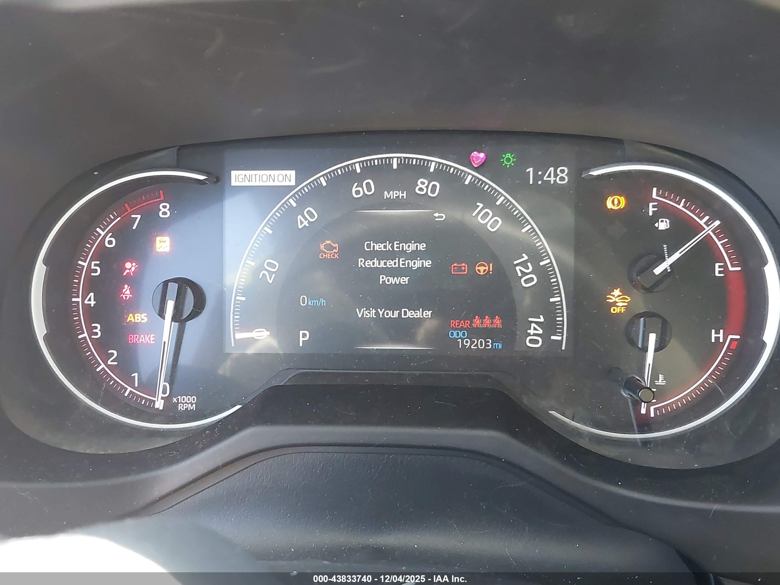 TOYOTA RAV4 image 7