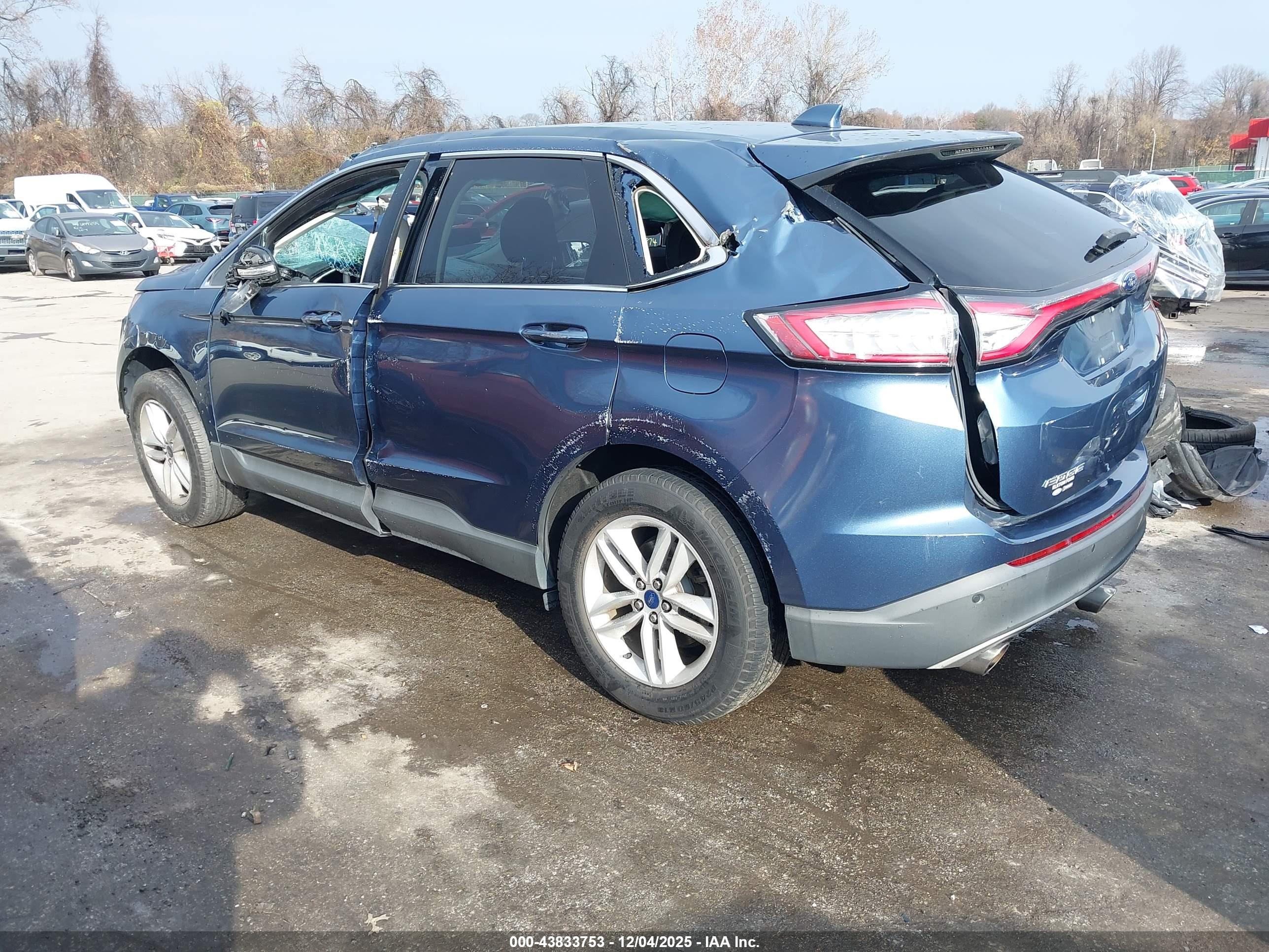 FORD EDGE image 3