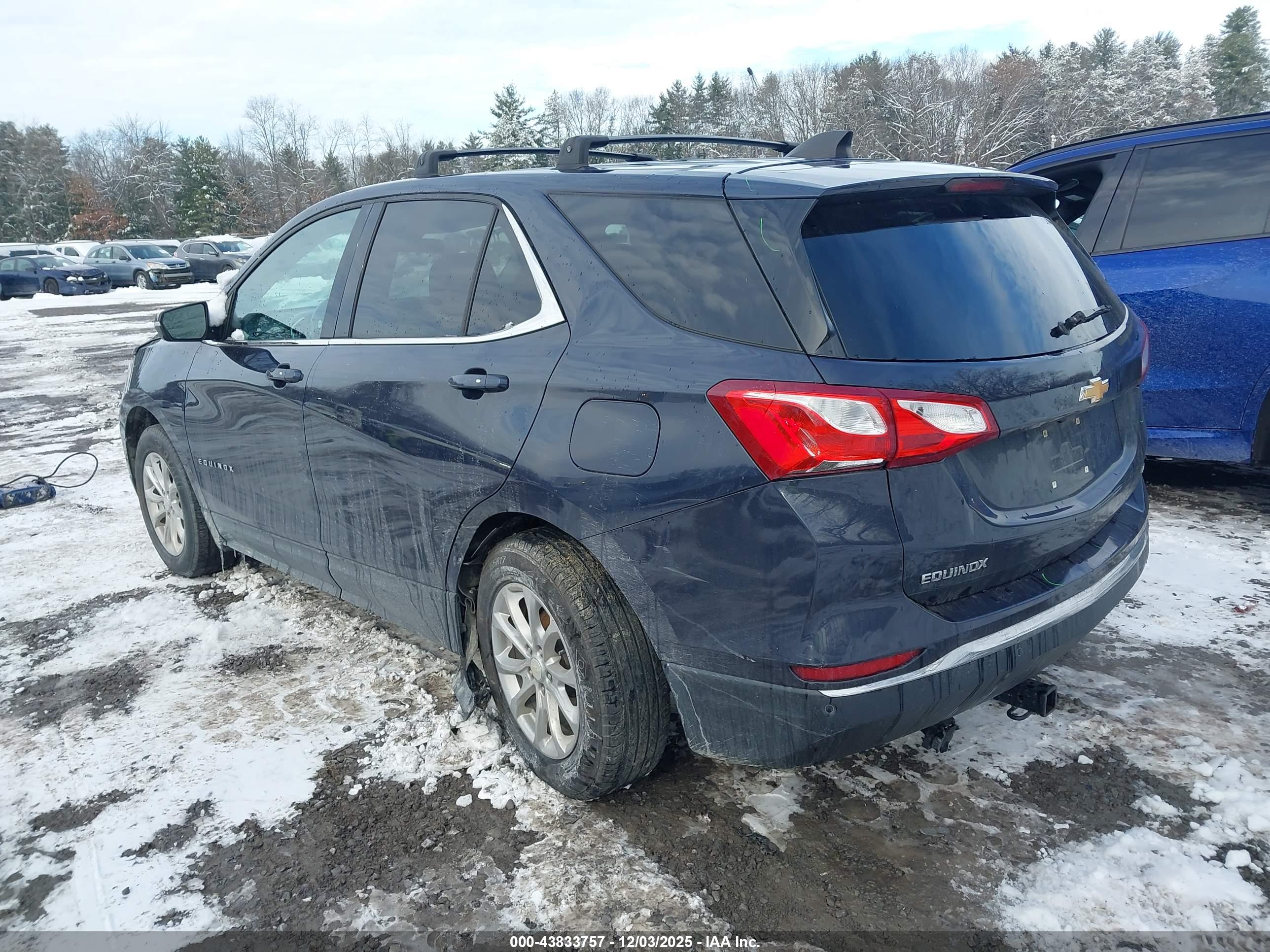 CHEVROLET EQUINOX image 3