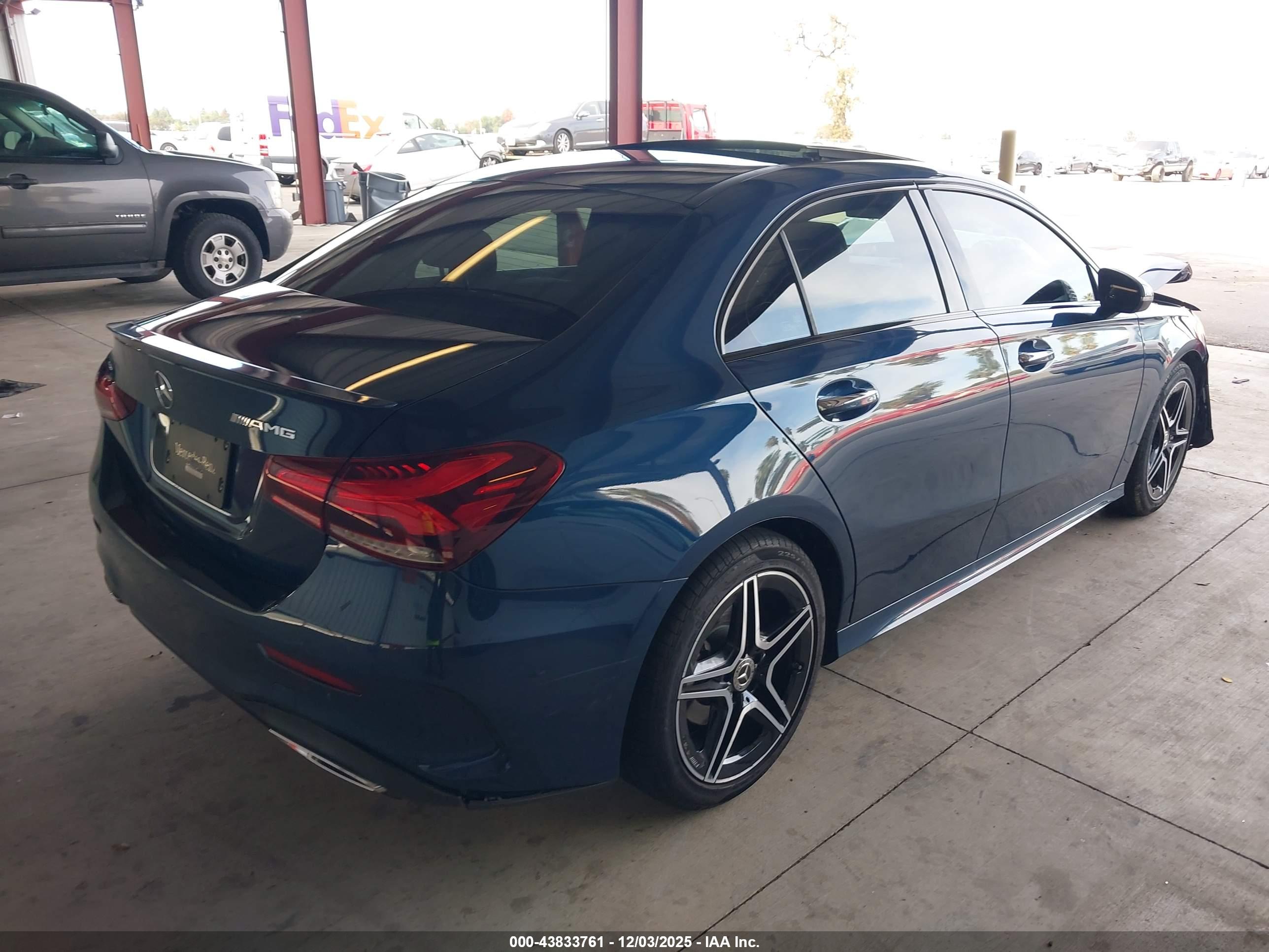 MERCEDES-BENZ A image 4