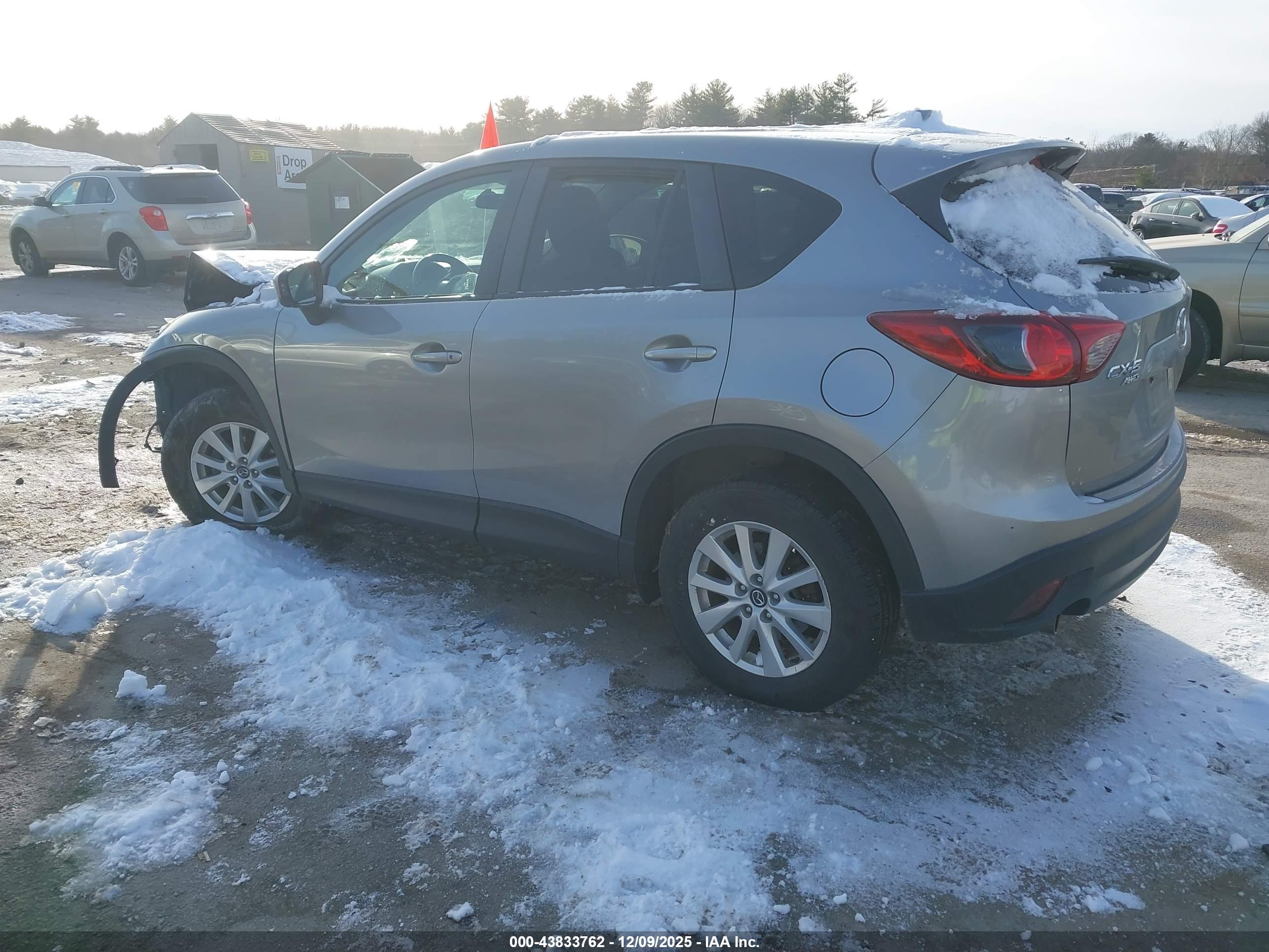 MAZDA CX-5 image 3