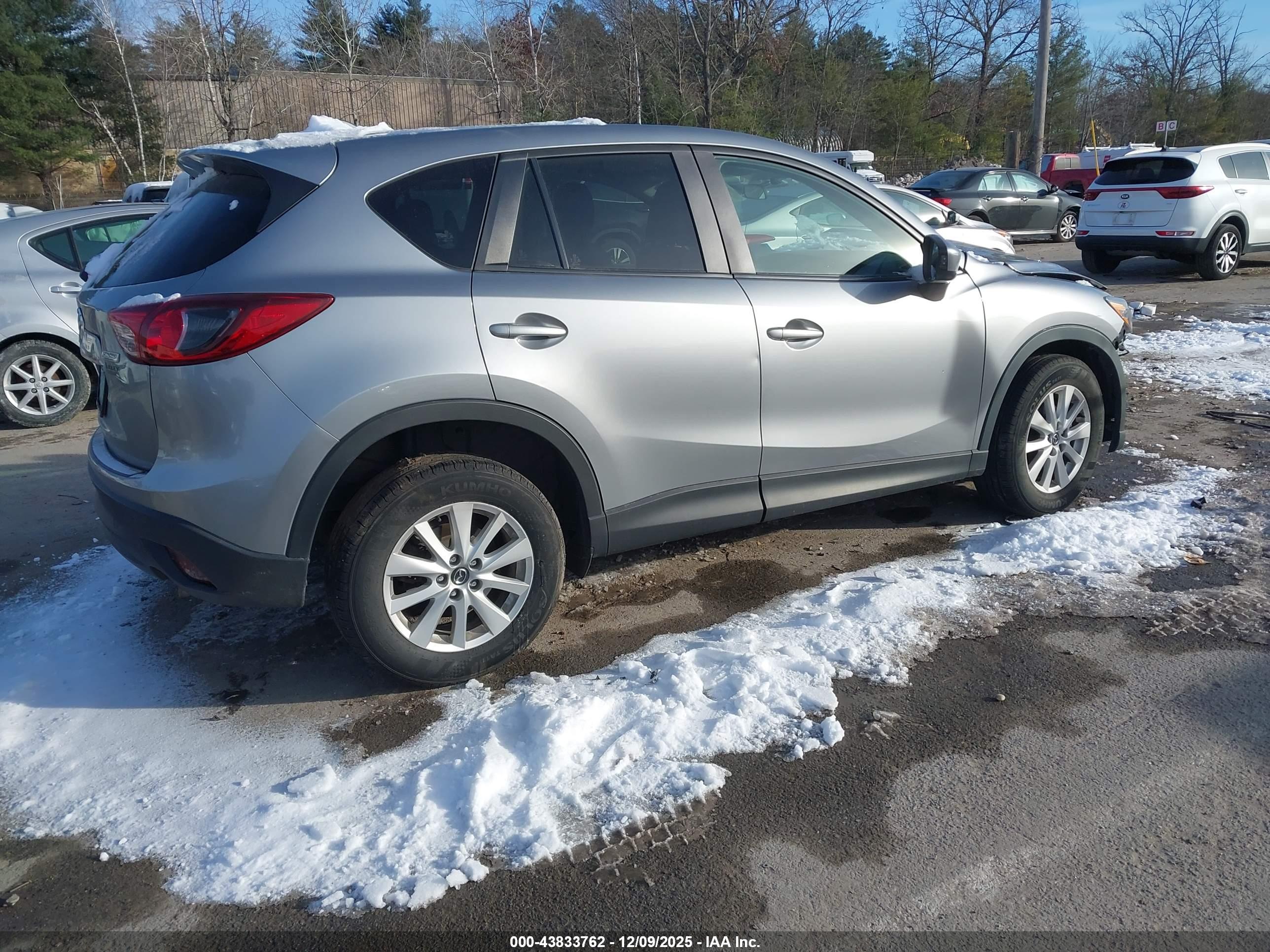 MAZDA CX-5 image 4