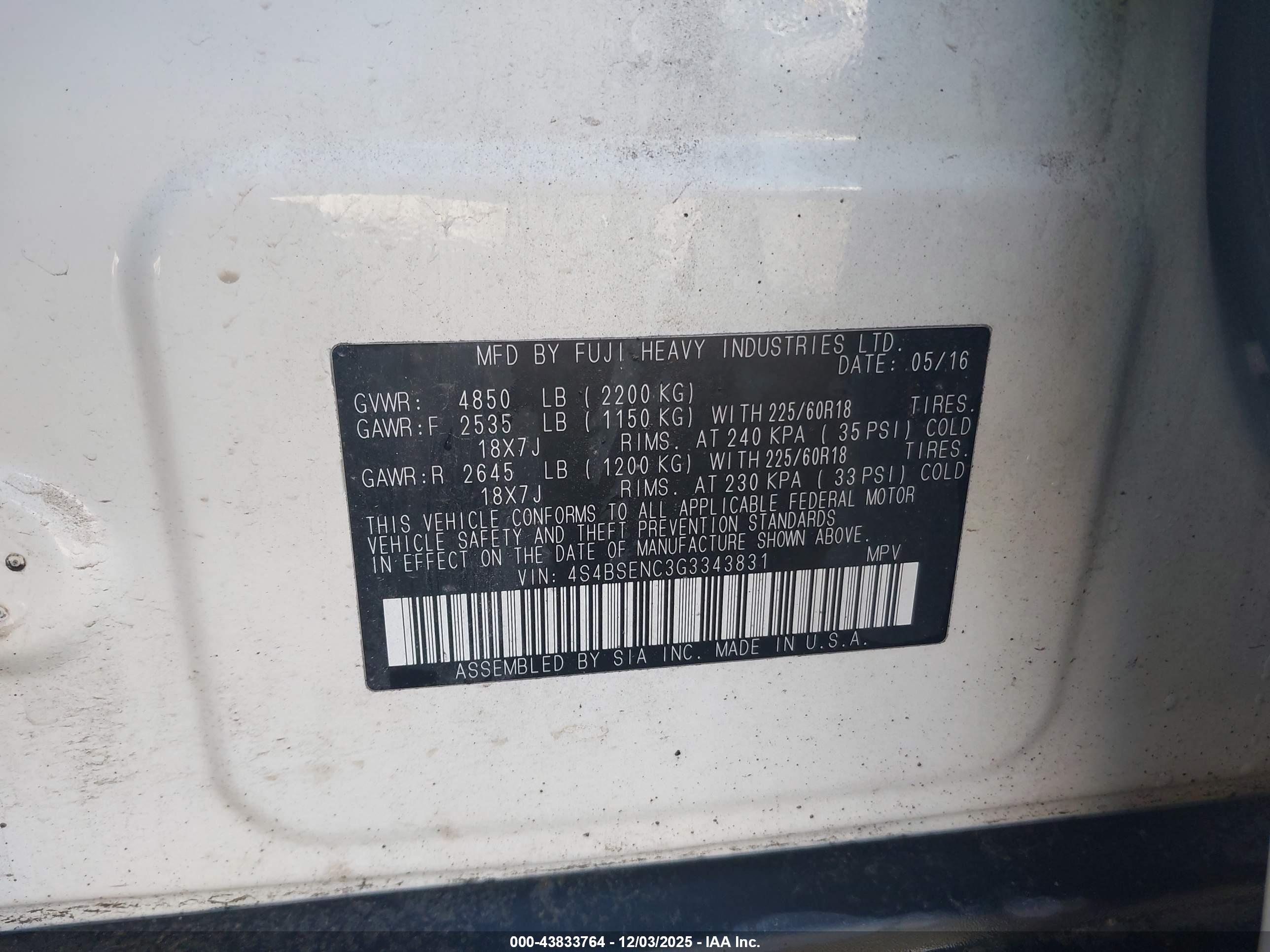 SUBARU OUTBACK image 9