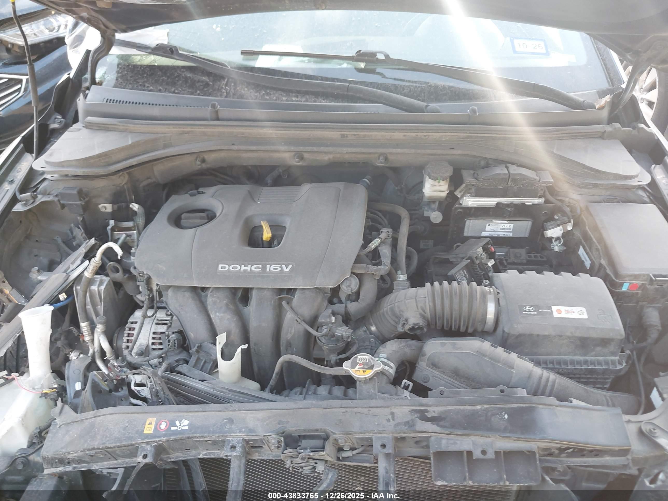 HYUNDAI ELANTRA image 10