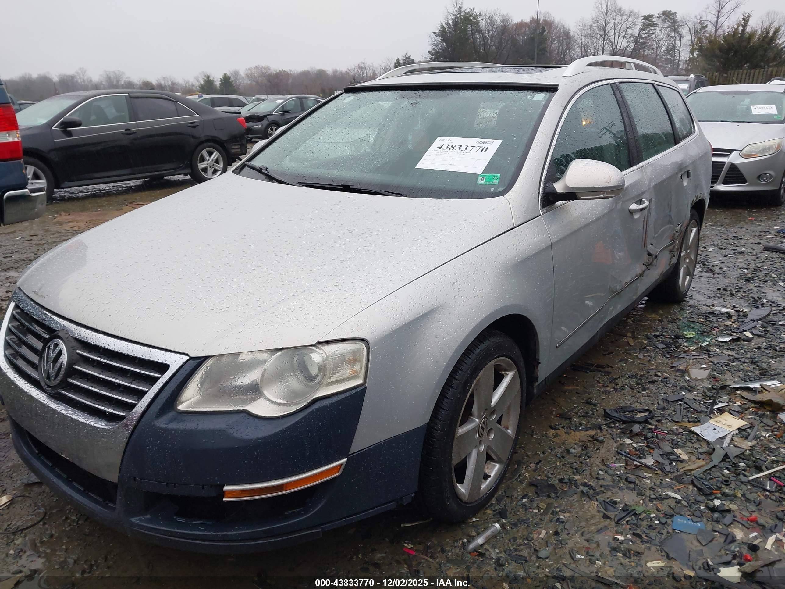 VOLKSWAGEN PASSAT image 2