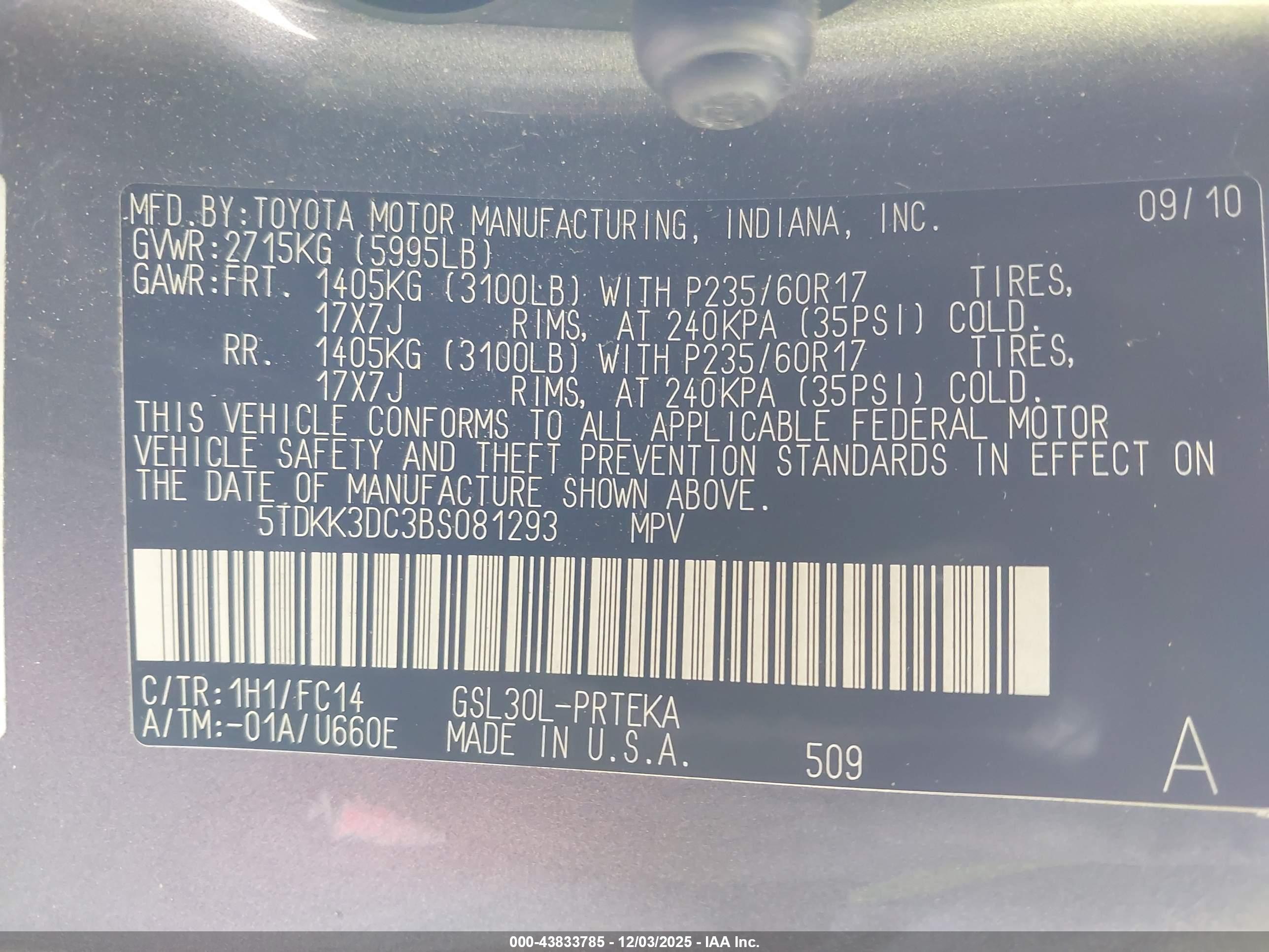 TOYOTA SIENNA image 9