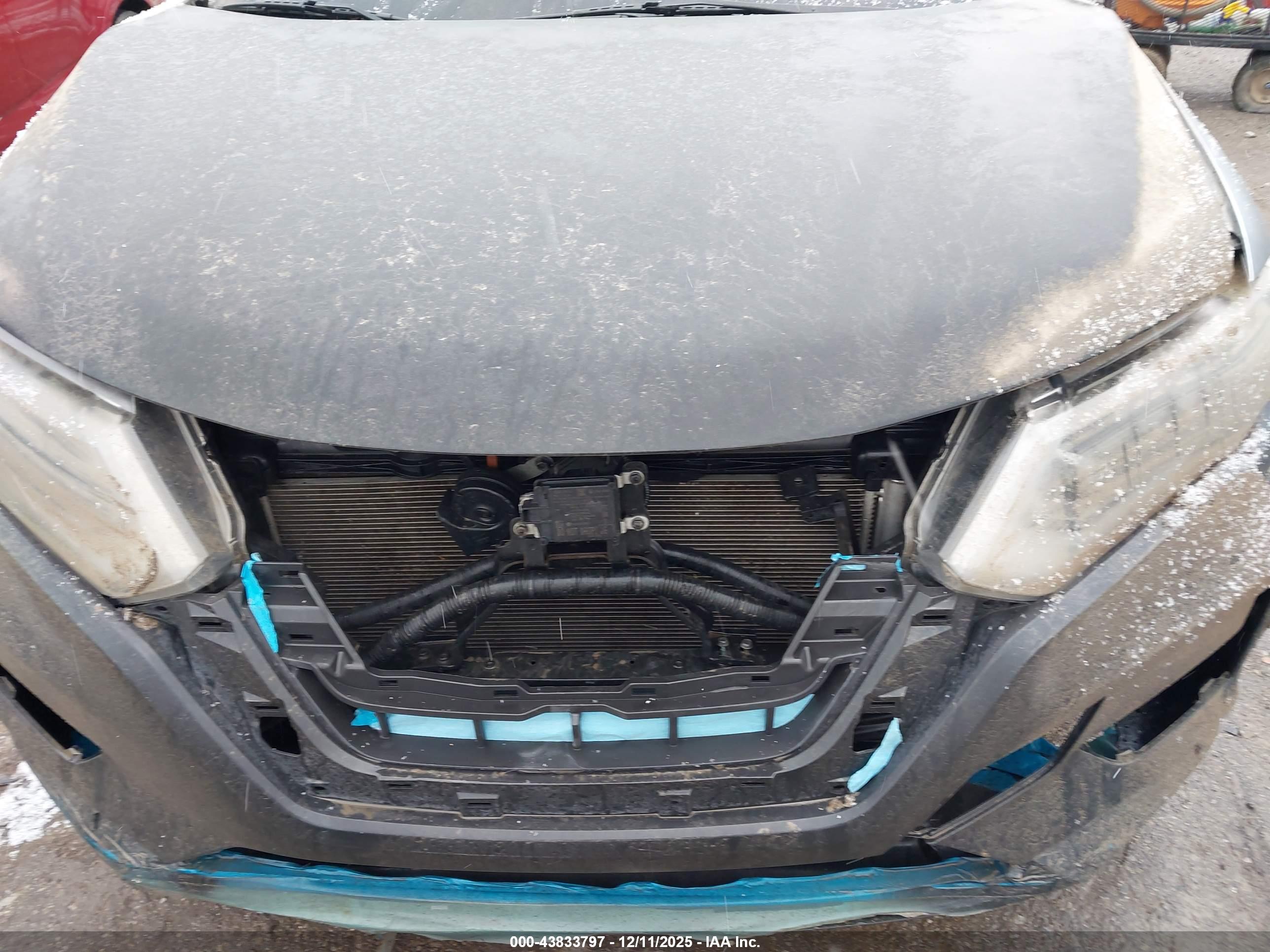 NISSAN ROGUE image 6