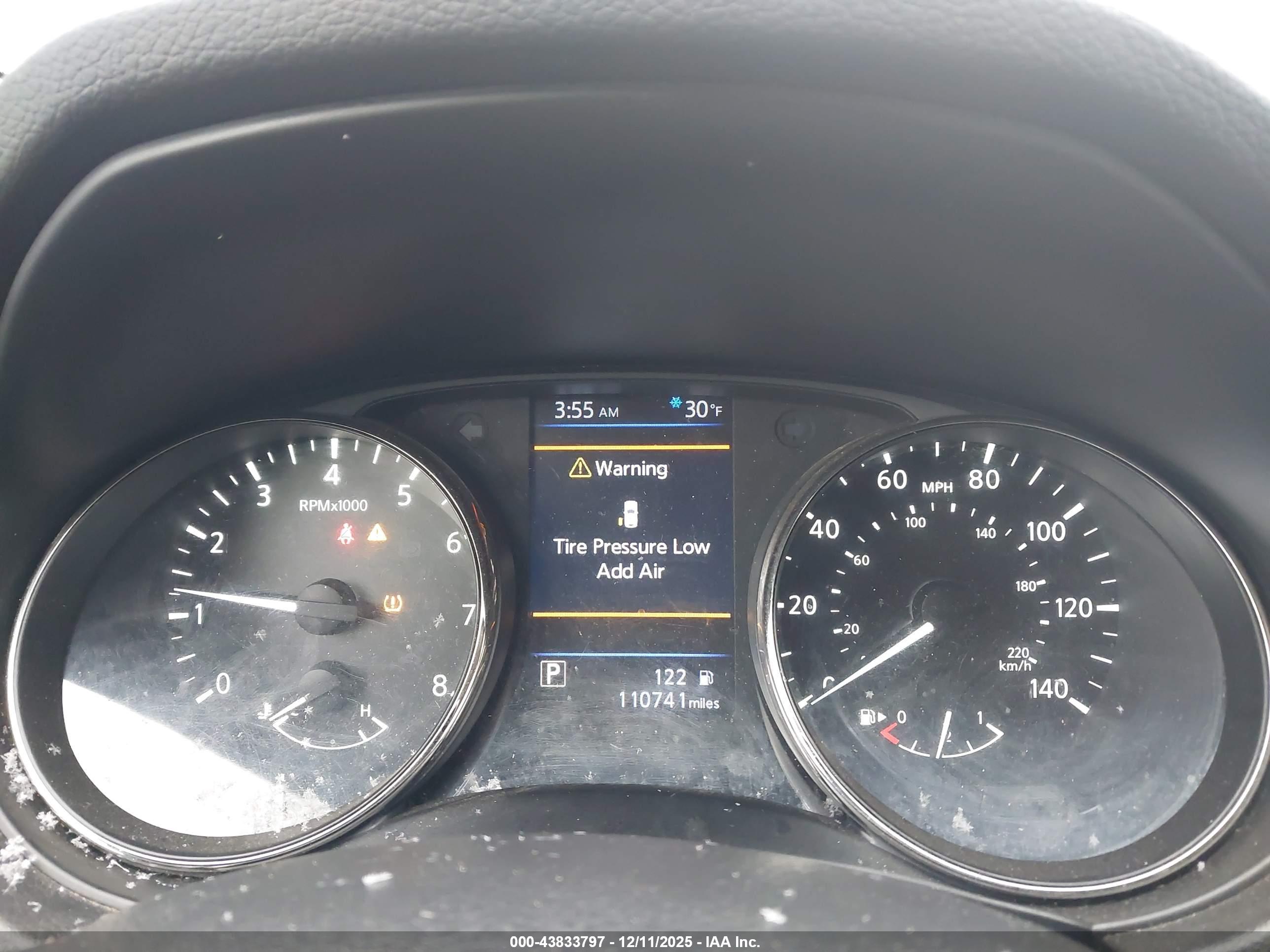 NISSAN ROGUE image 7