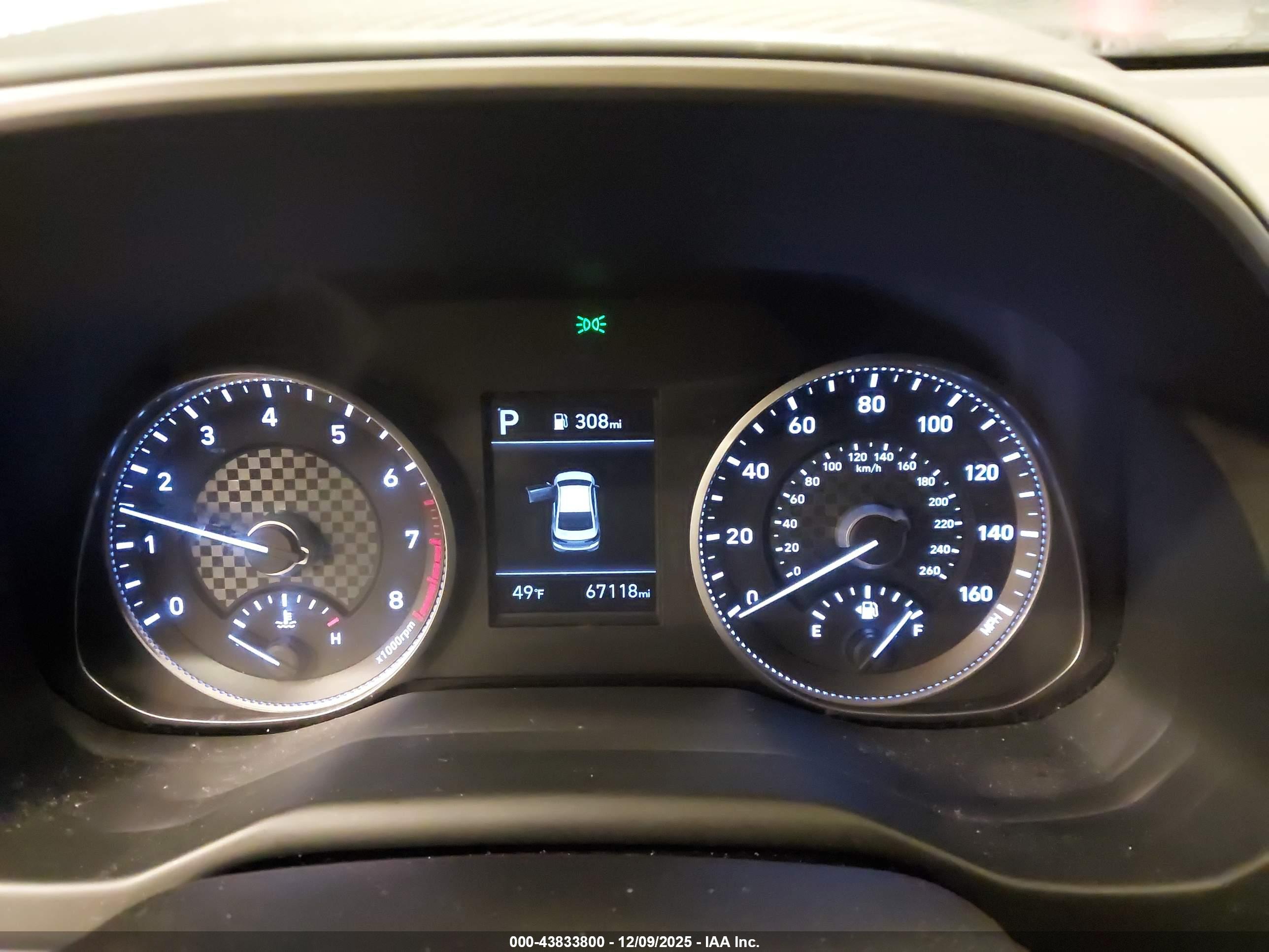 HYUNDAI ELANTRA image 7