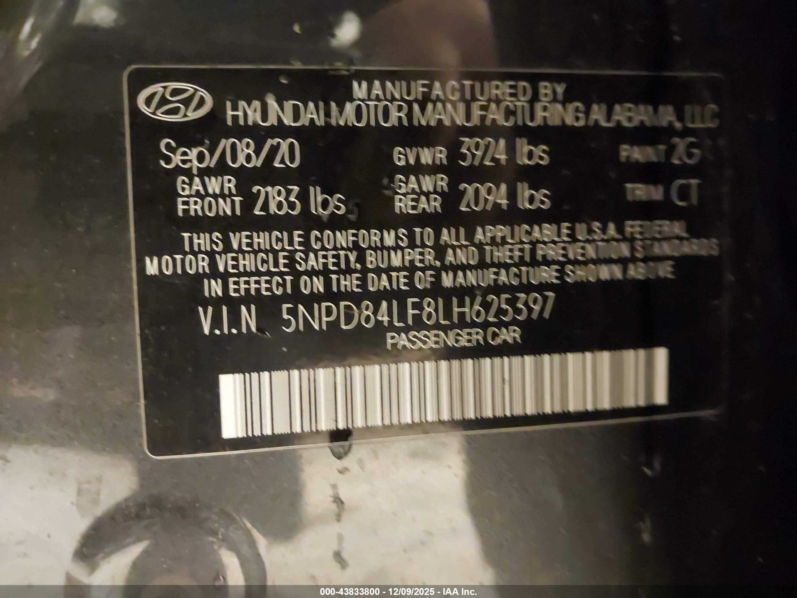 HYUNDAI ELANTRA image 9