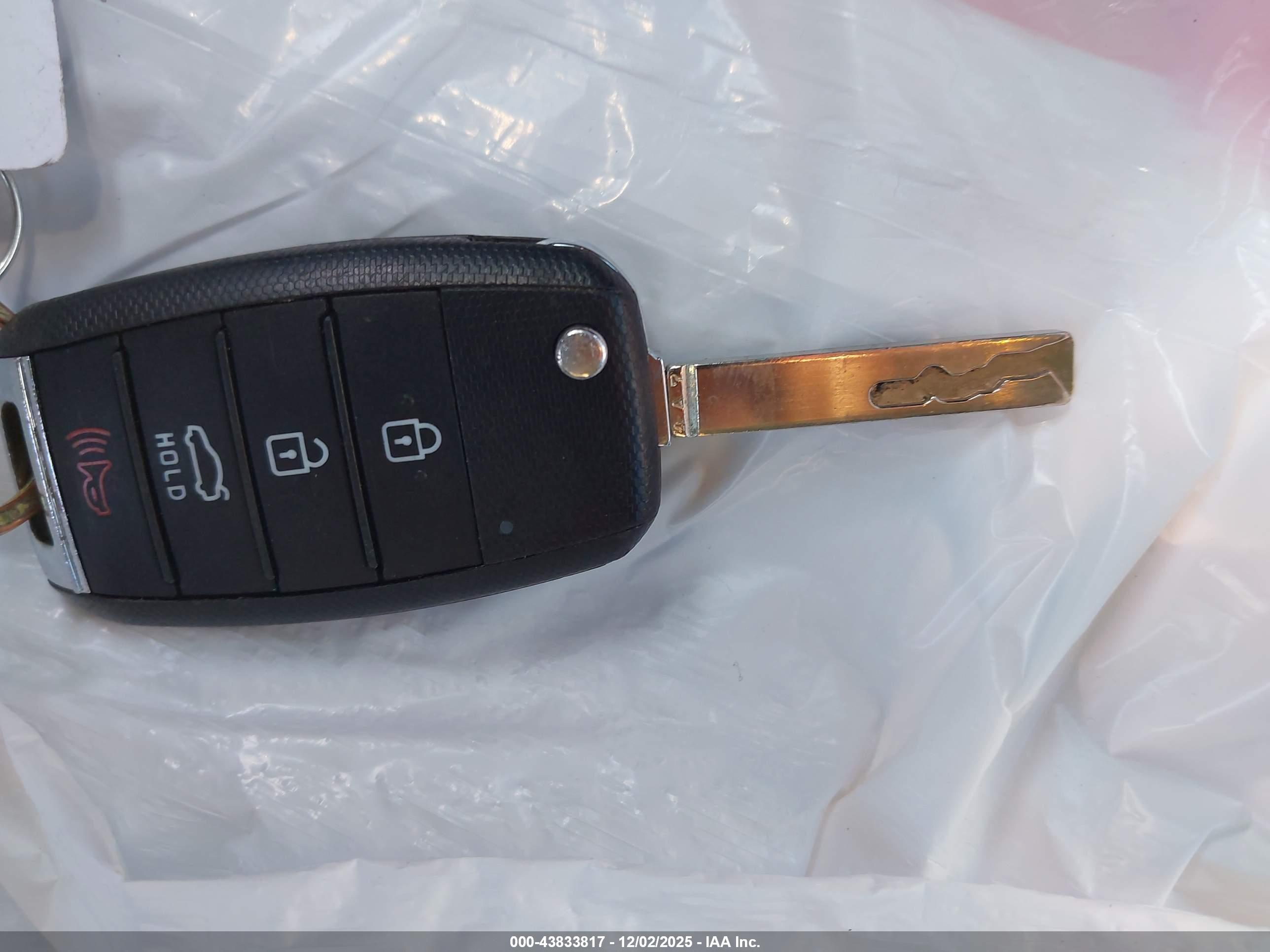 KIA OPTIMA image 11