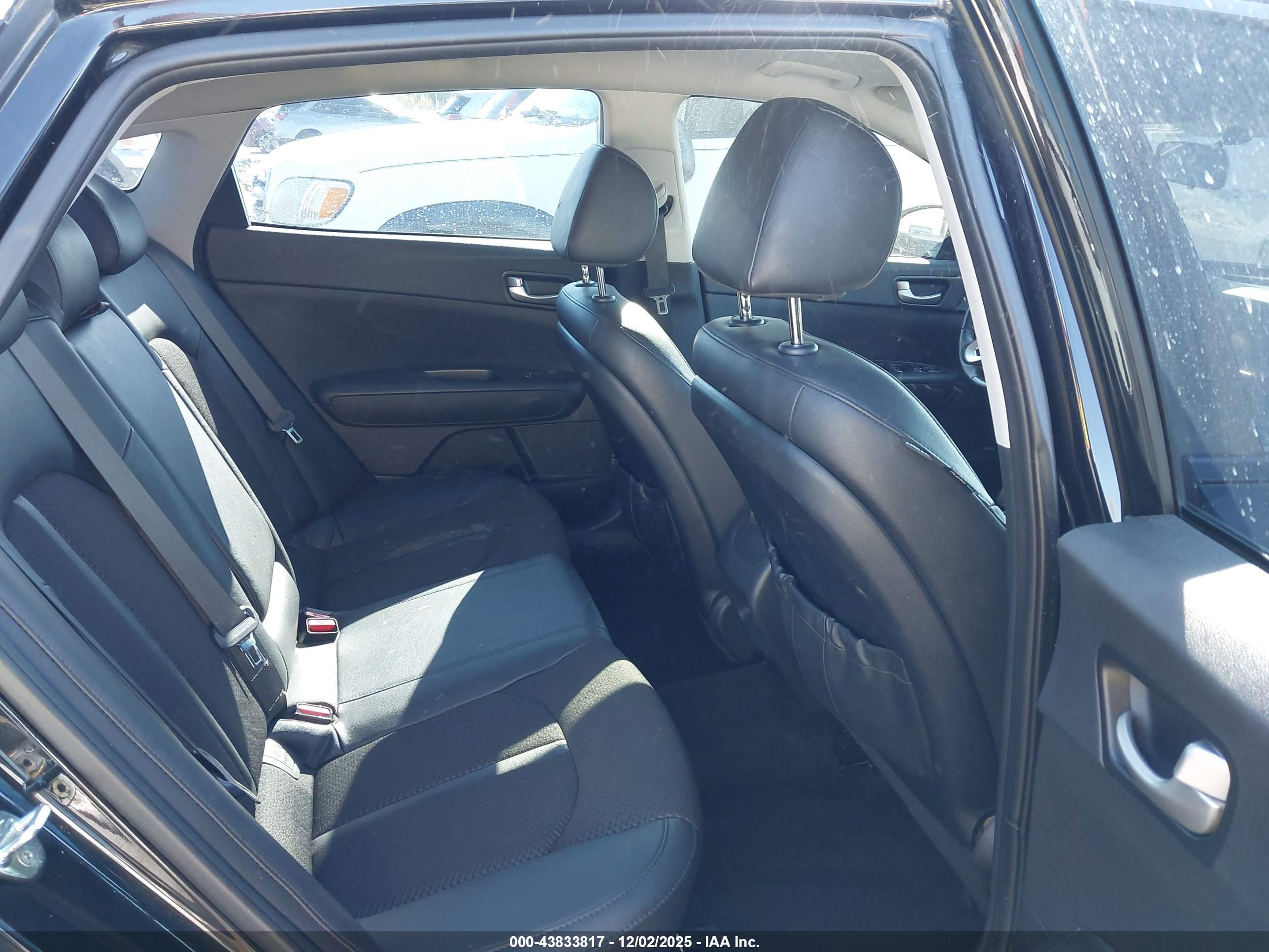 KIA OPTIMA image 8