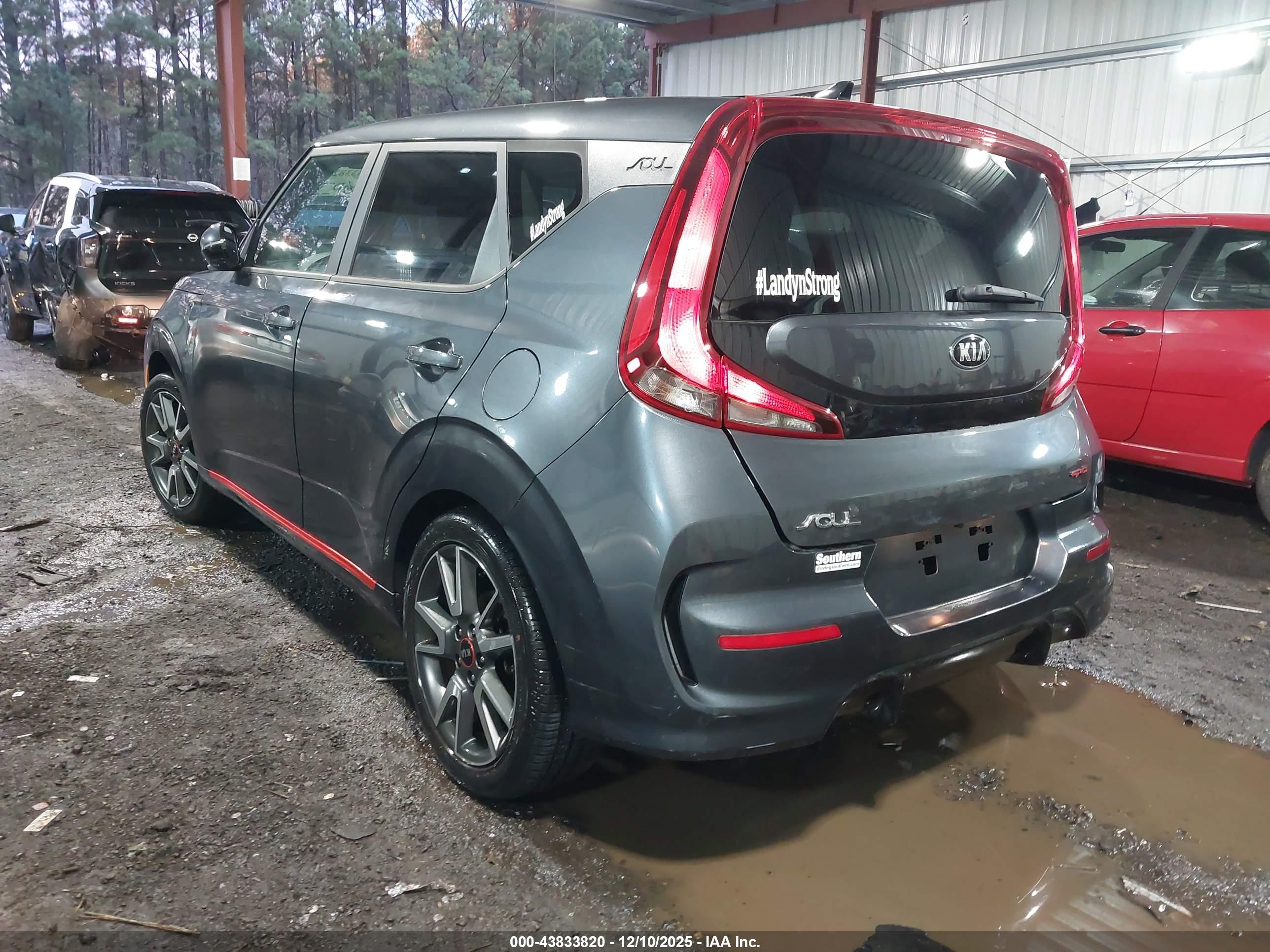 KIA SOUL image 3