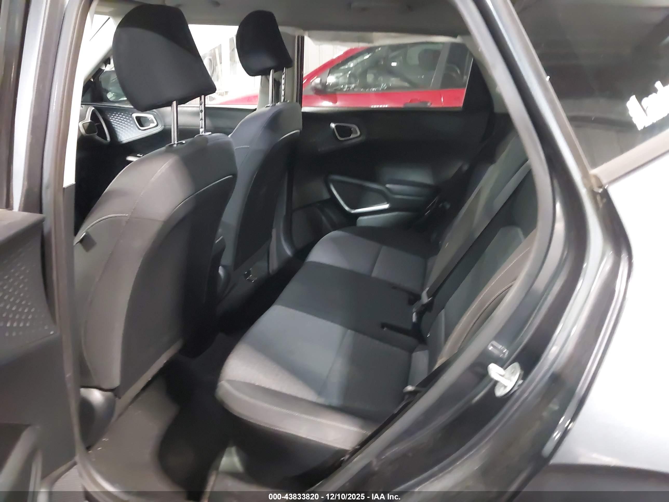 KIA SOUL image 8