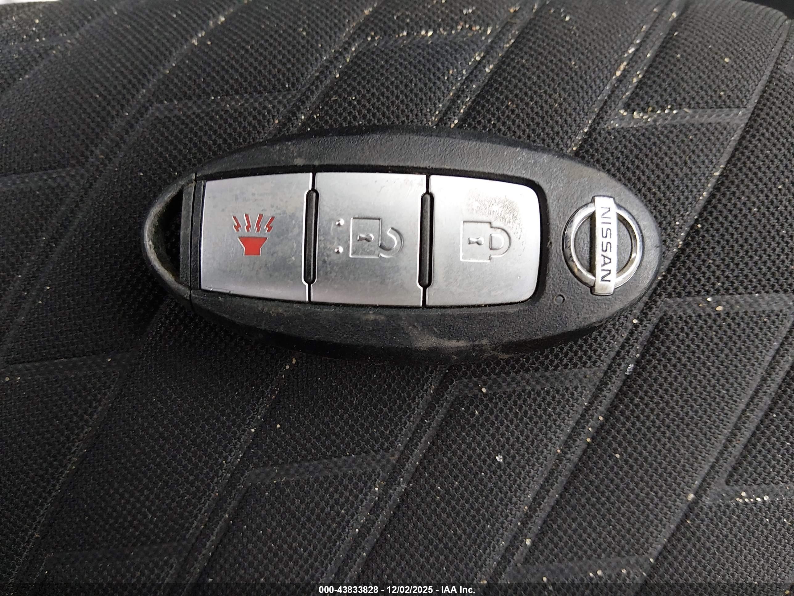 NISSAN KICKS image 11