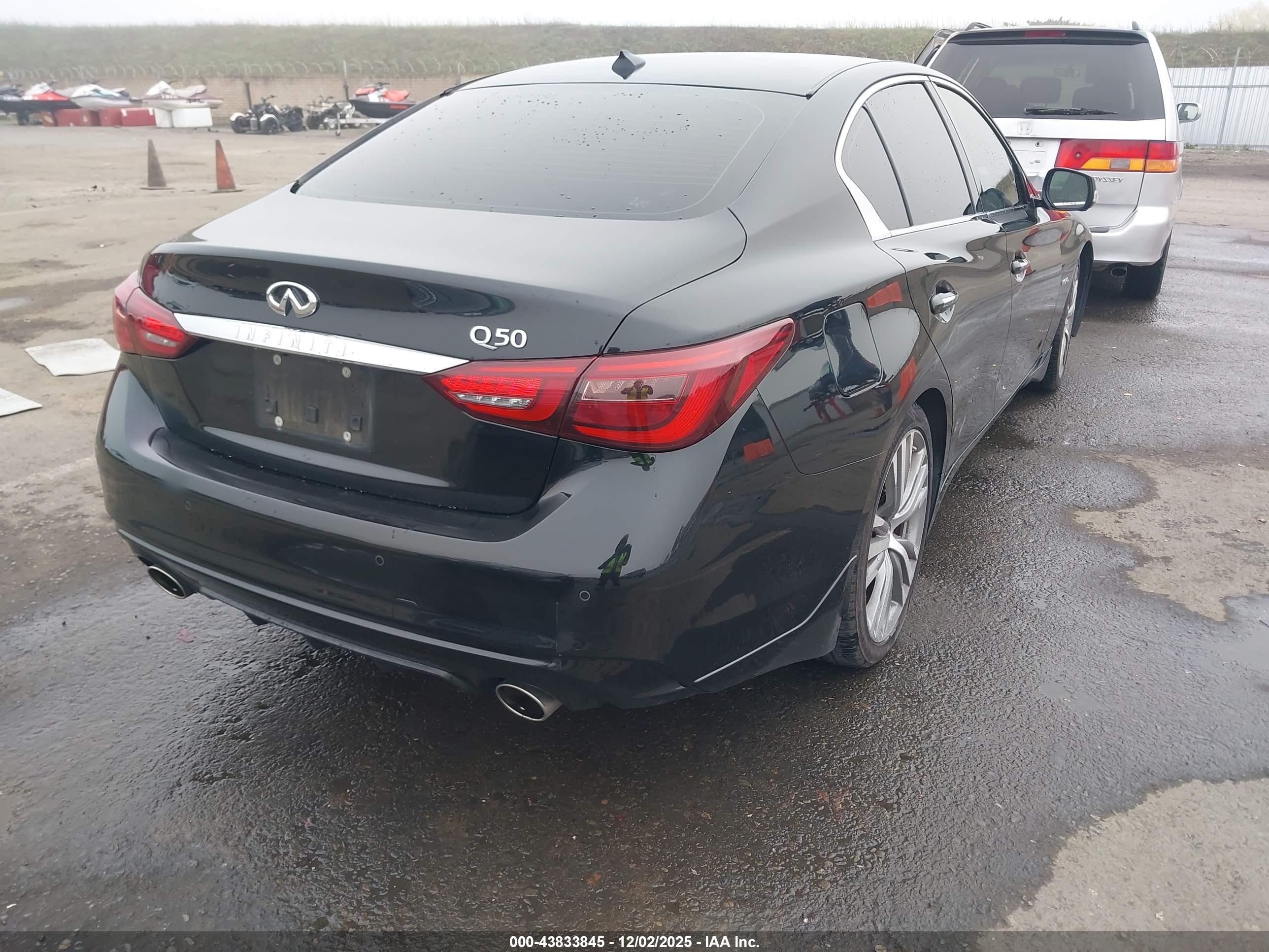 INFINITI Q50 image 4