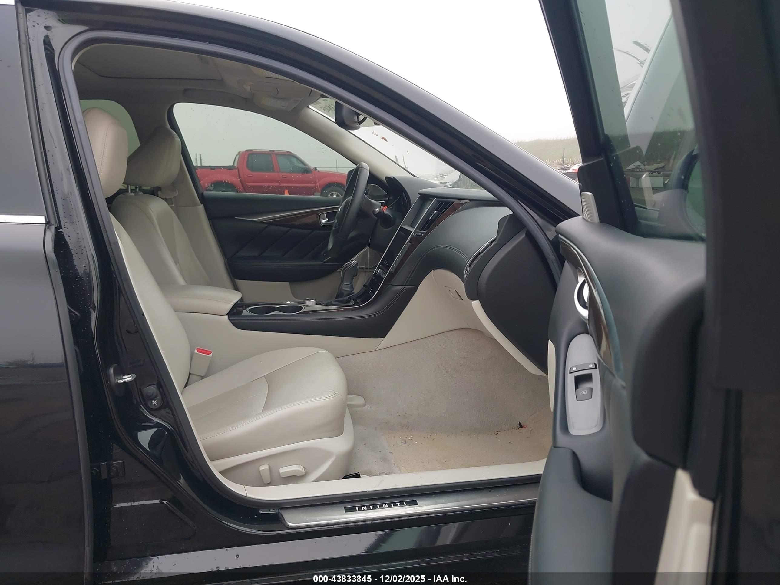 INFINITI Q50 image 5