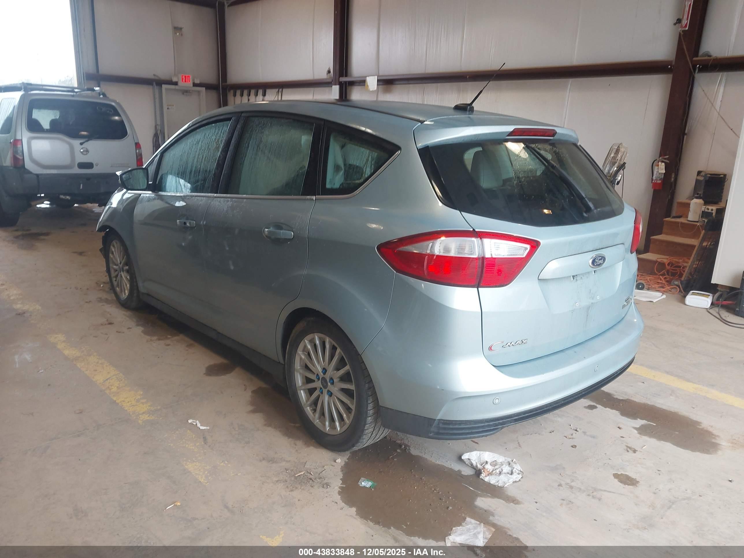 FORD C-MAX image 3