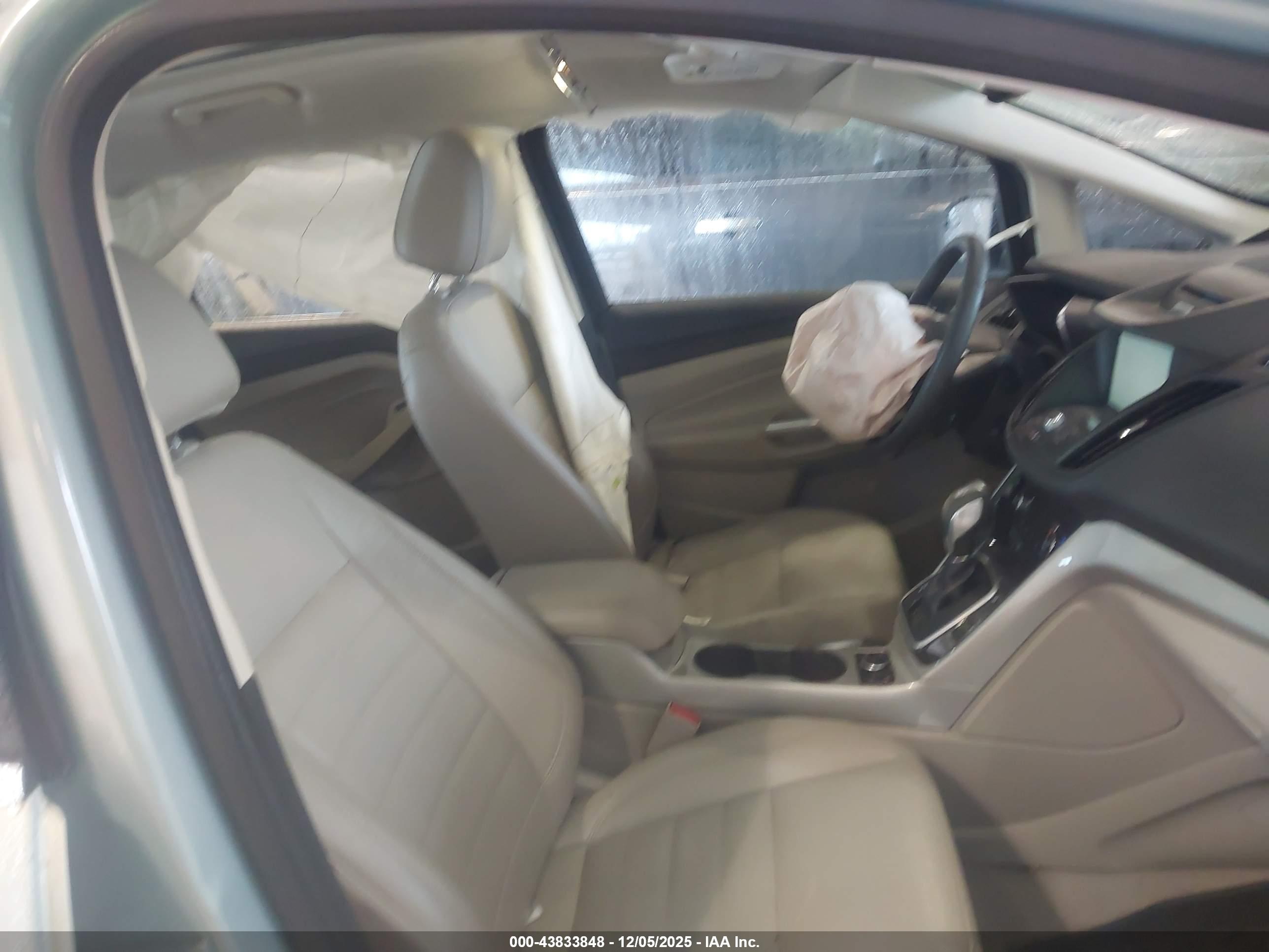 FORD C-MAX image 5