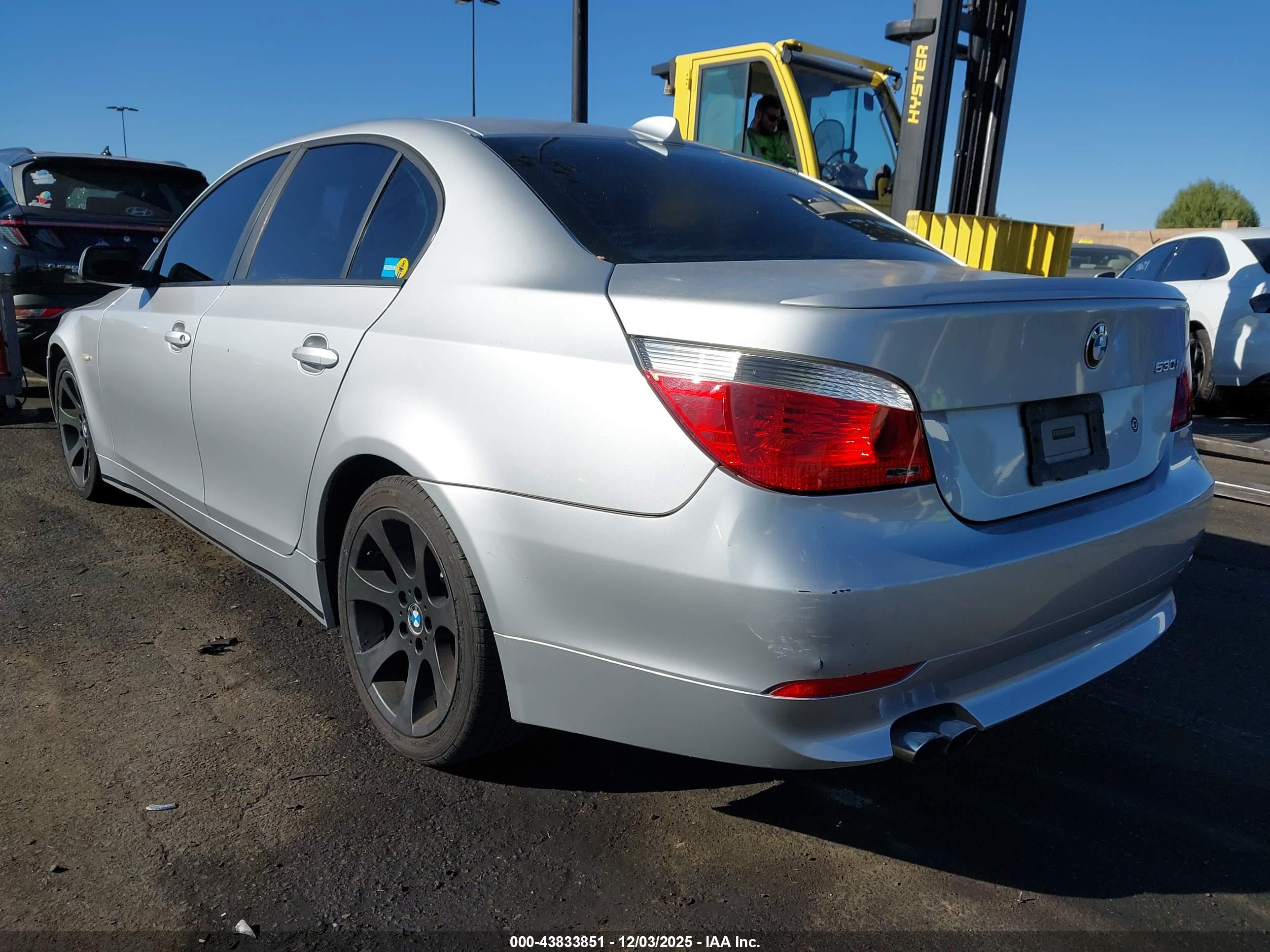 BMW 530I image 3