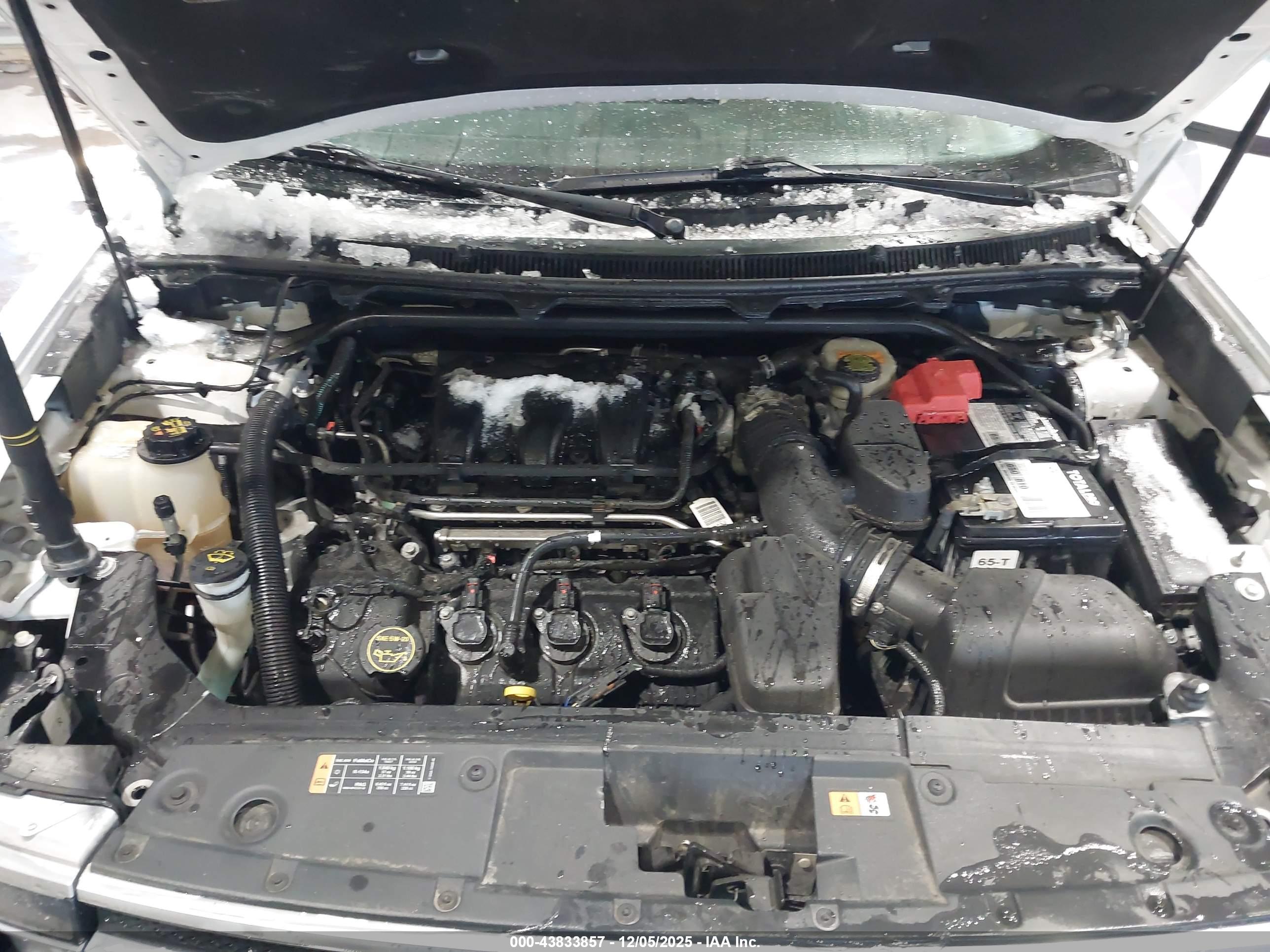FORD FLEX image 10