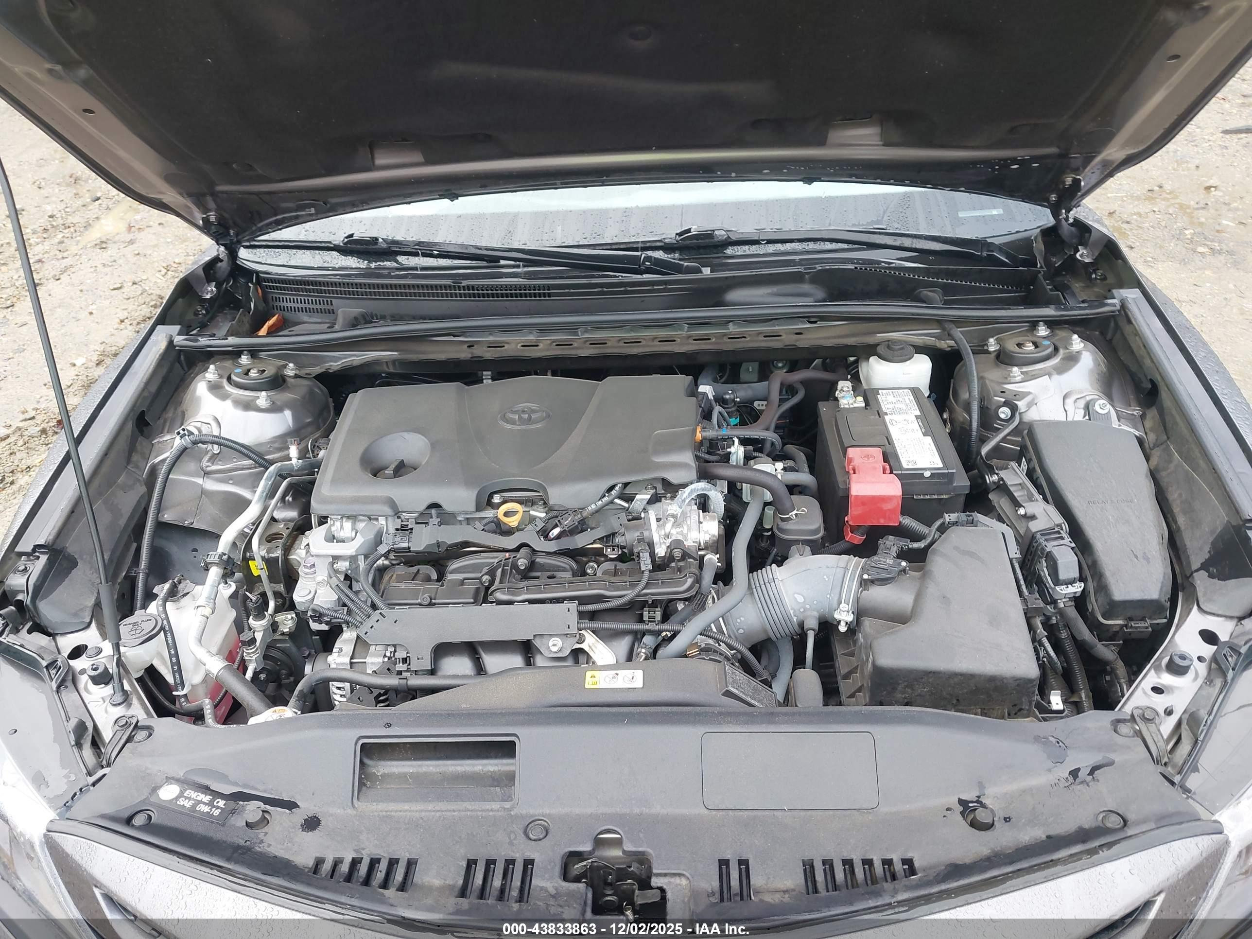 TOYOTA CAMRY image 10