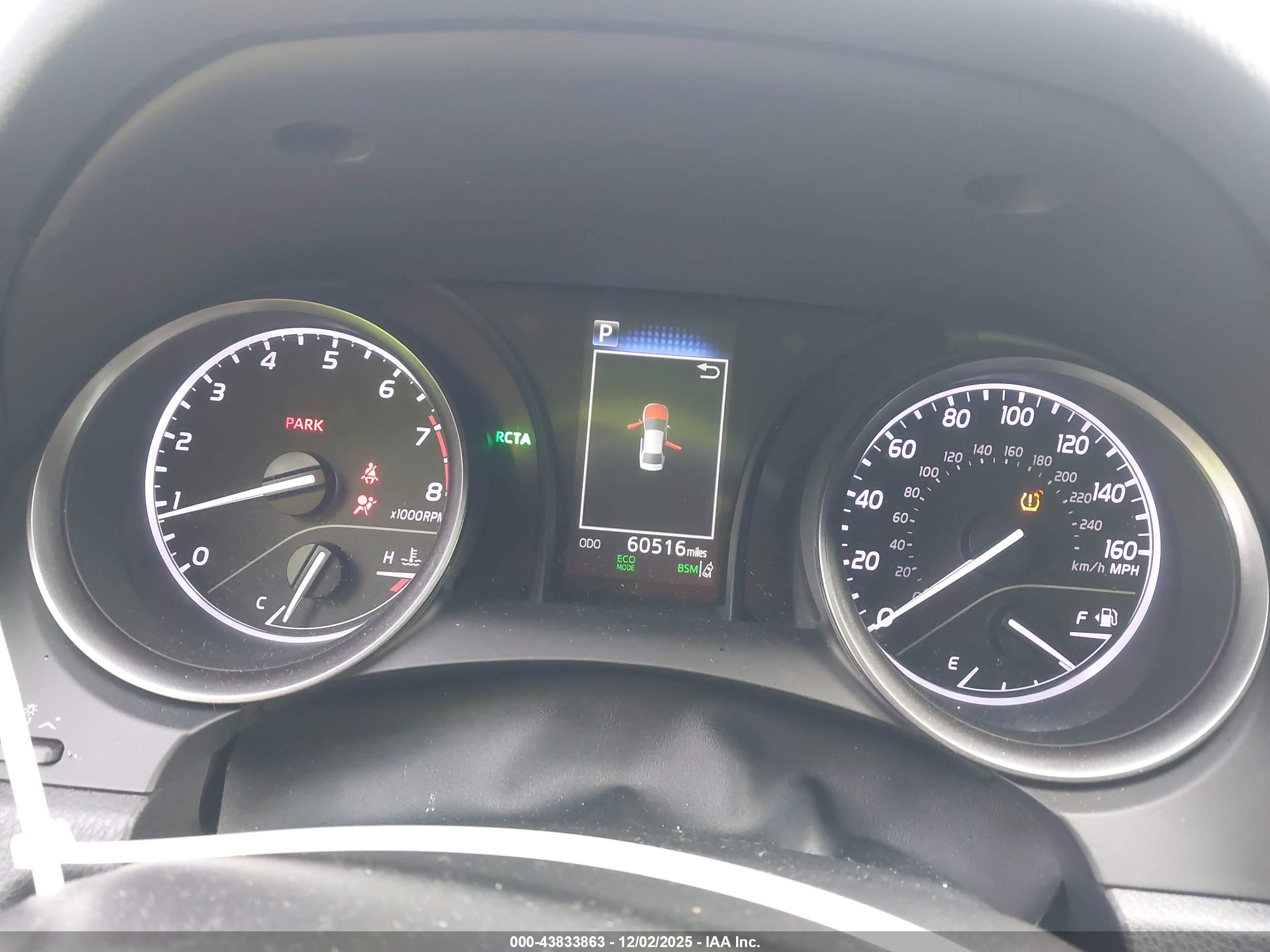 TOYOTA CAMRY image 7