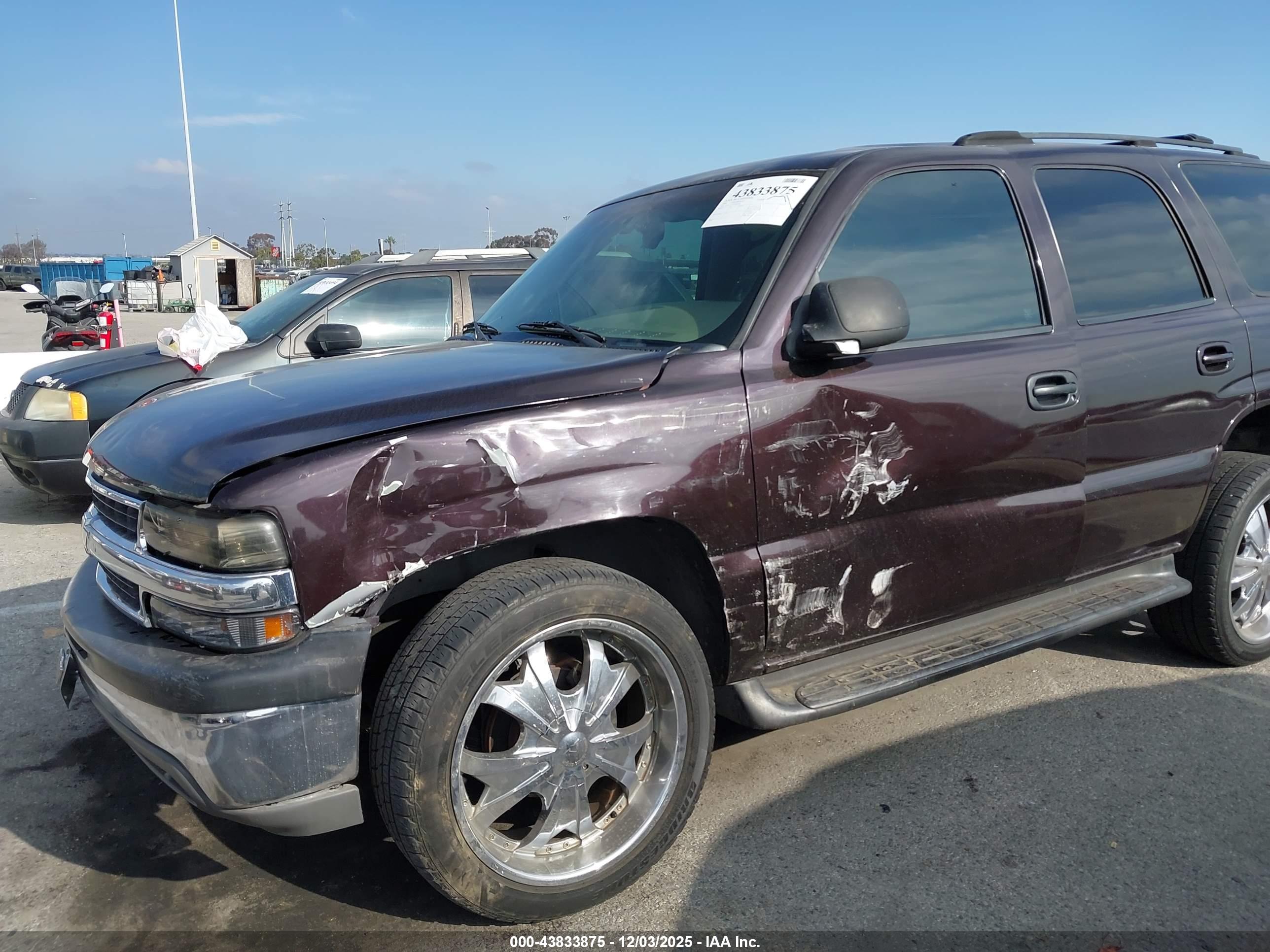 CHEVROLET TAHOE image 6