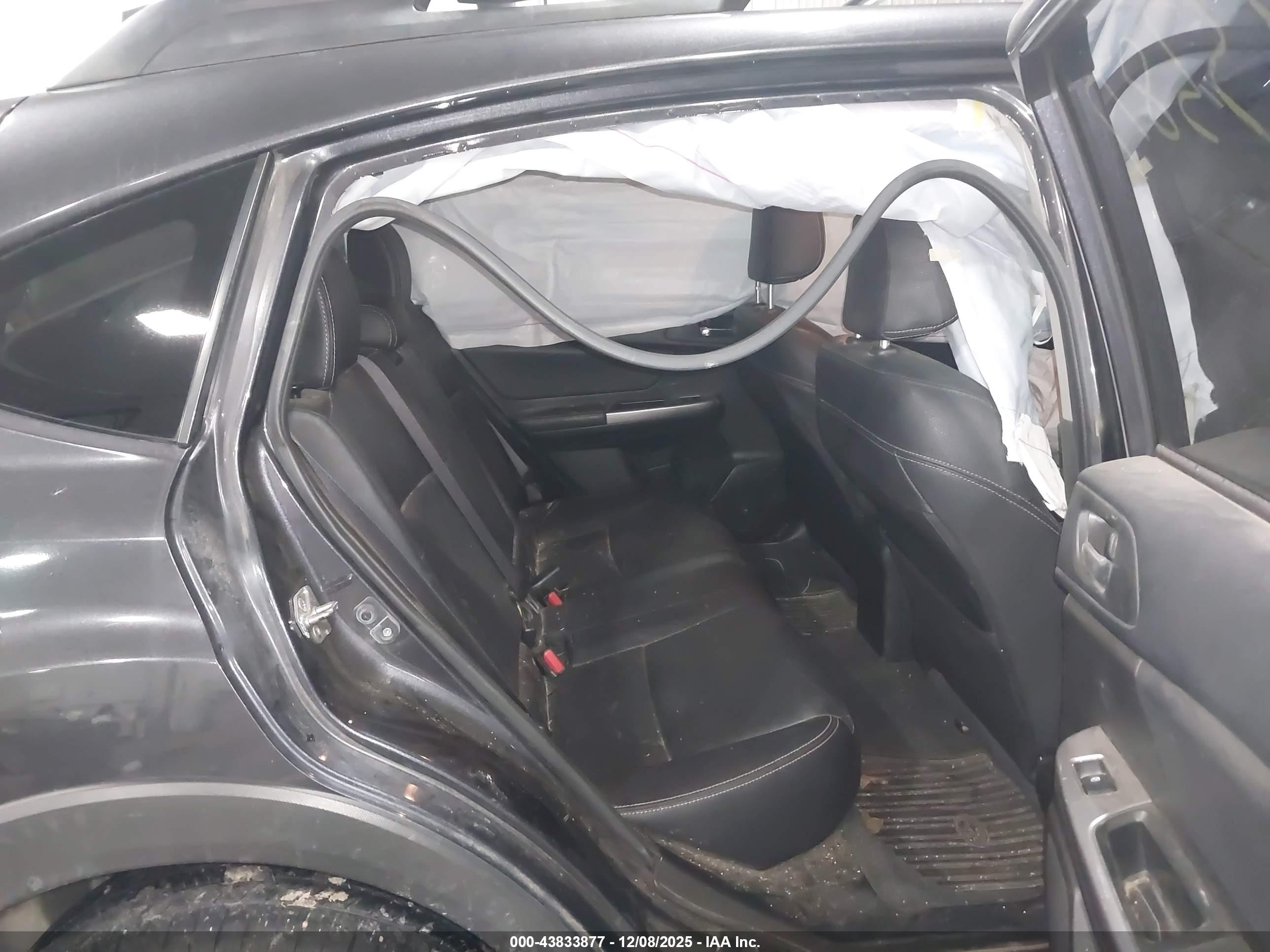 SUBARU XV image 8