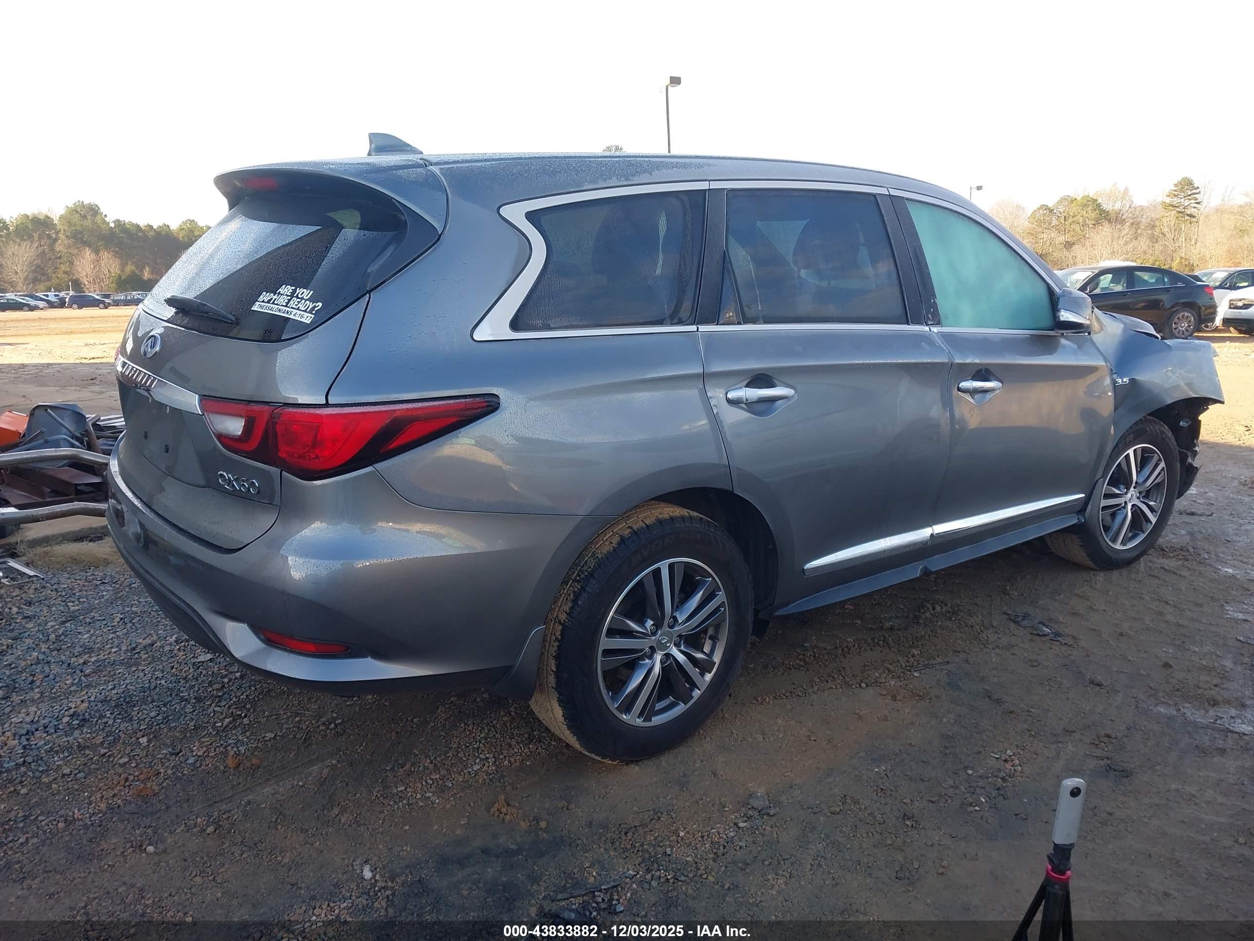 INFINITI QX60 image 4