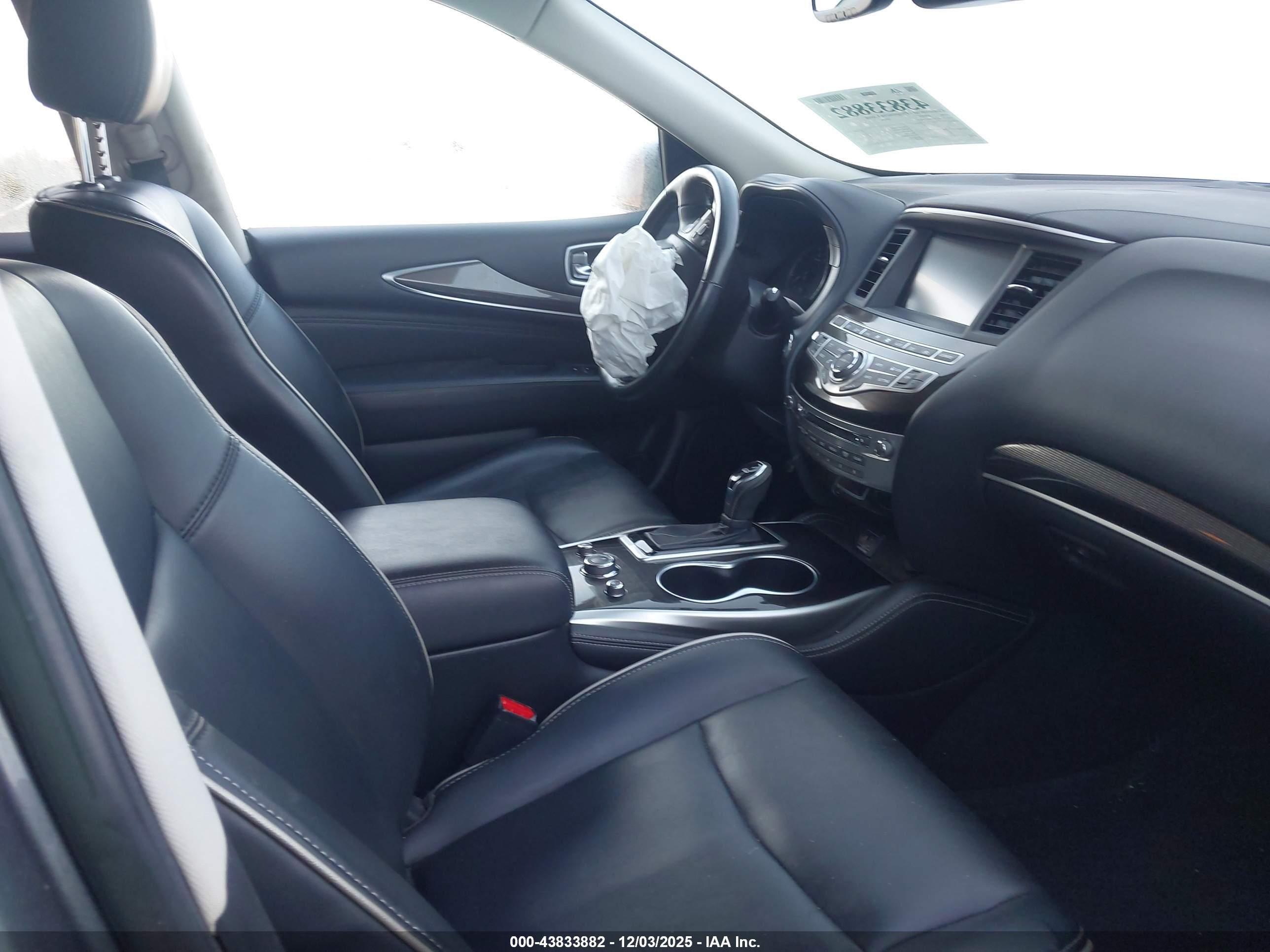 INFINITI QX60 image 5