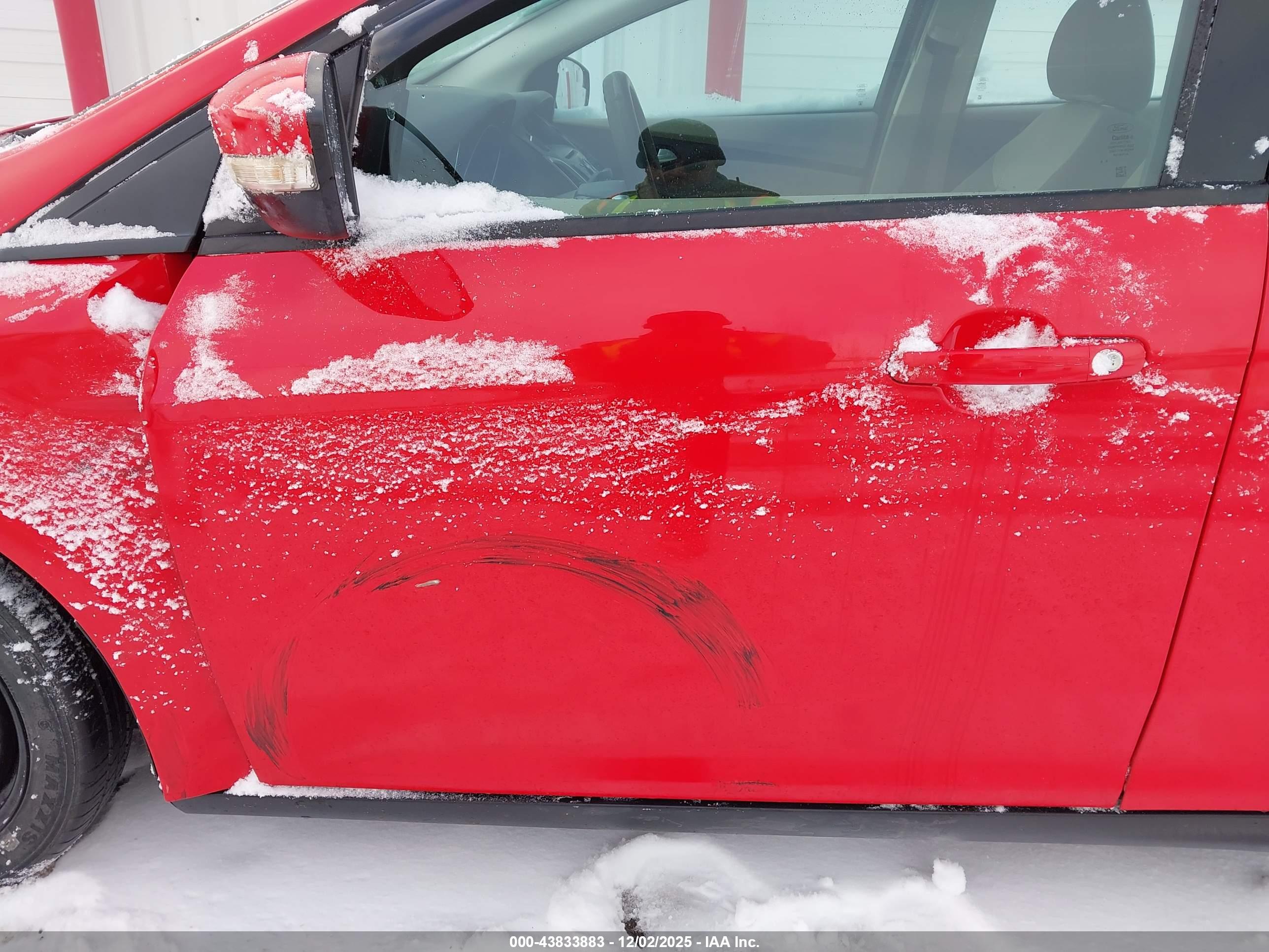 FORD FOCUS image 6
