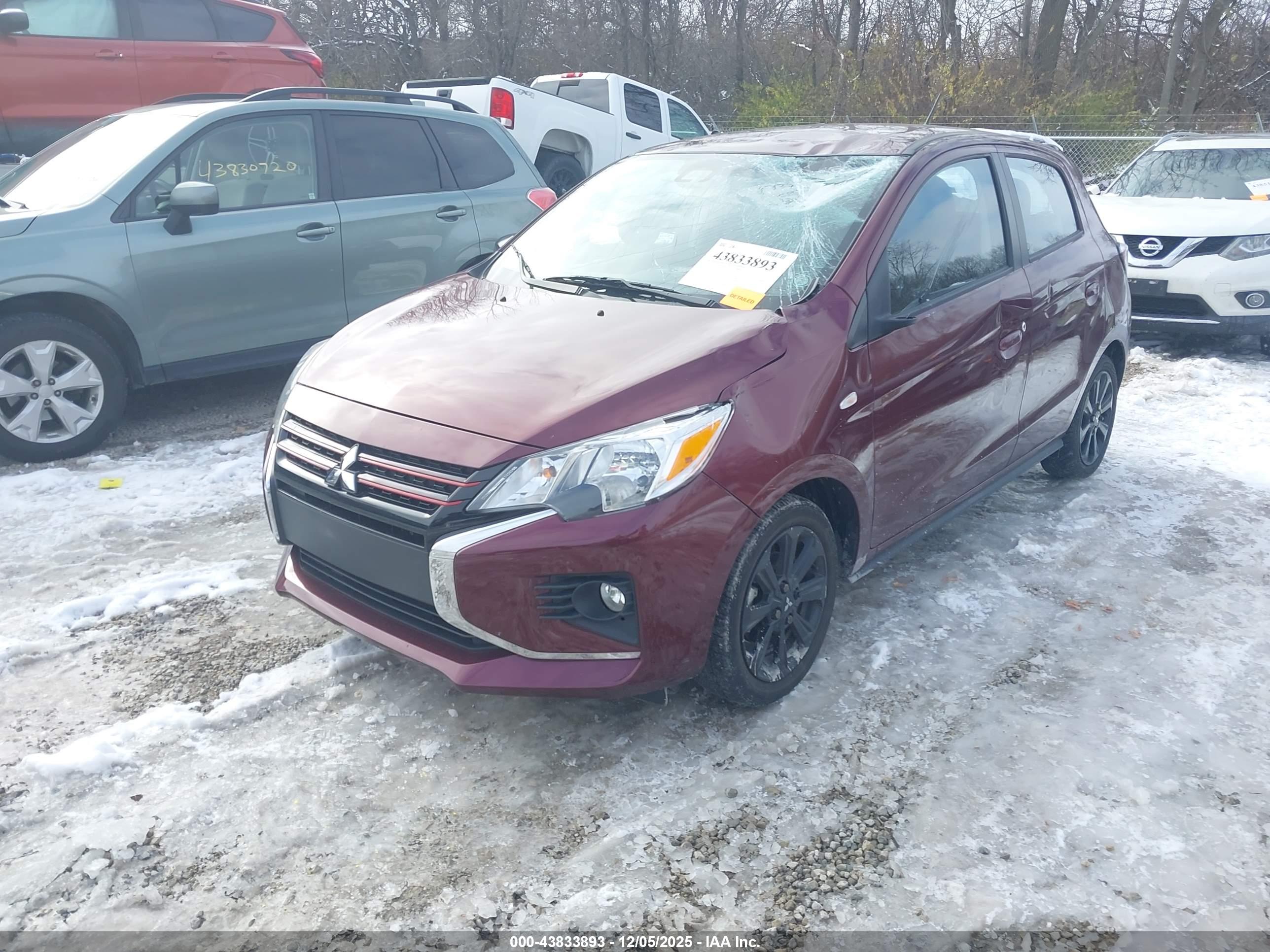 MITSUBISHI MIRAGE image 2