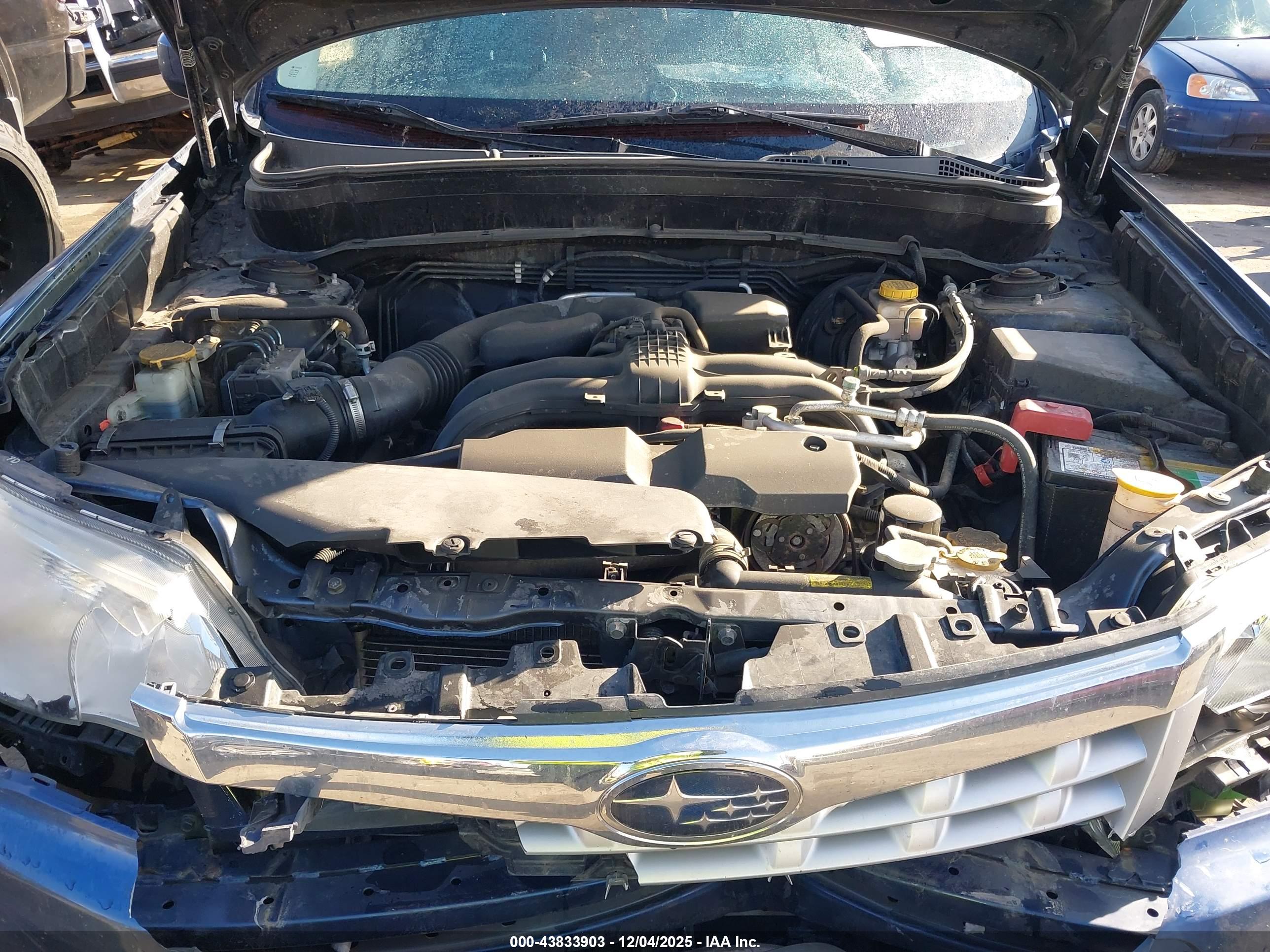 SUBARU FORESTER image 10