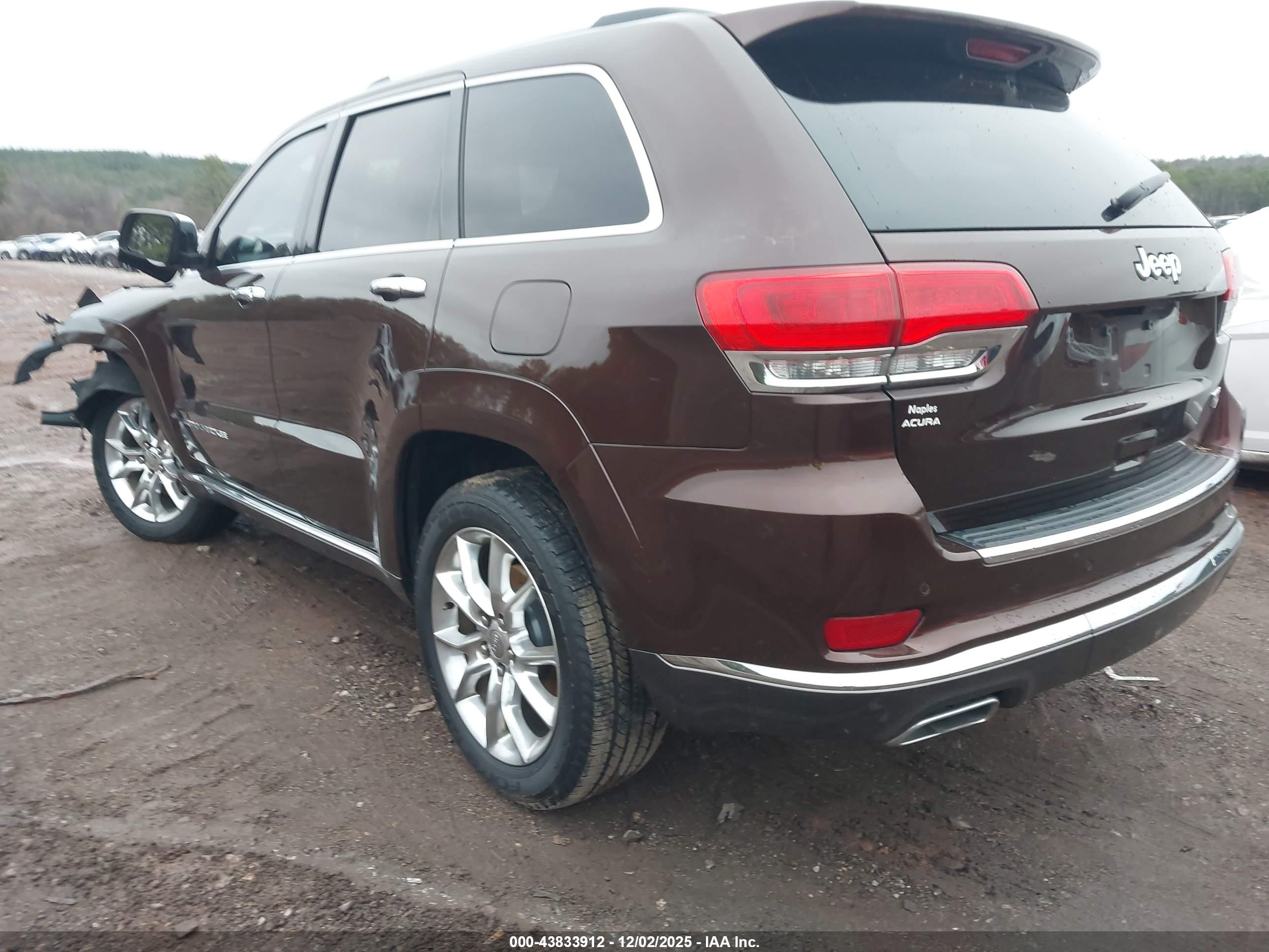 JEEP GRAND image 3
