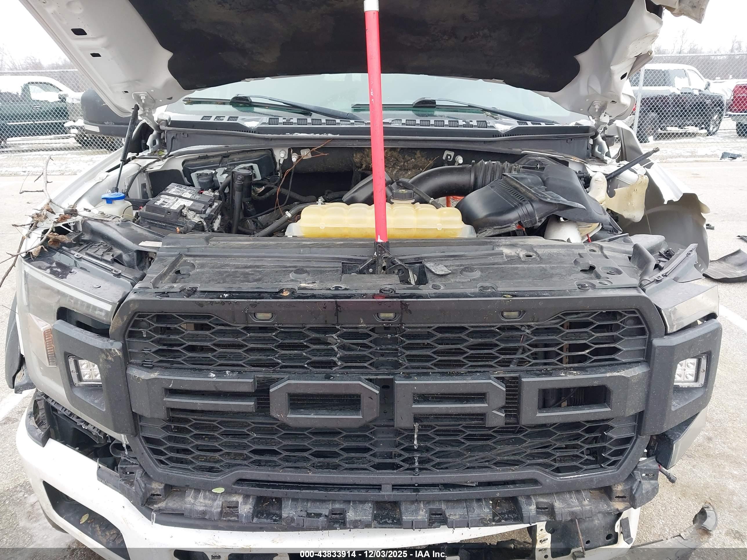 FORD F-150 image 10
