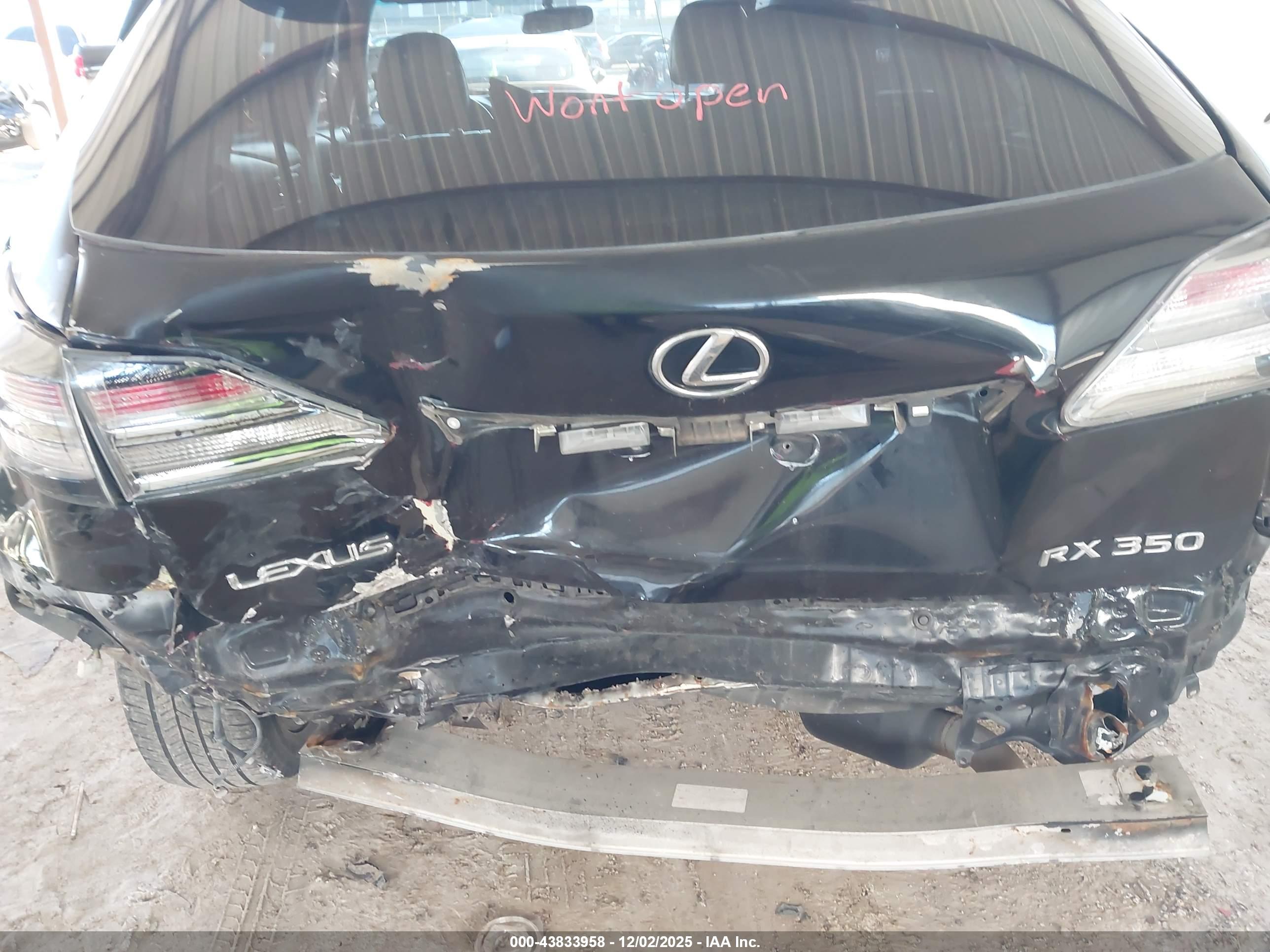 LEXUS RX image 6