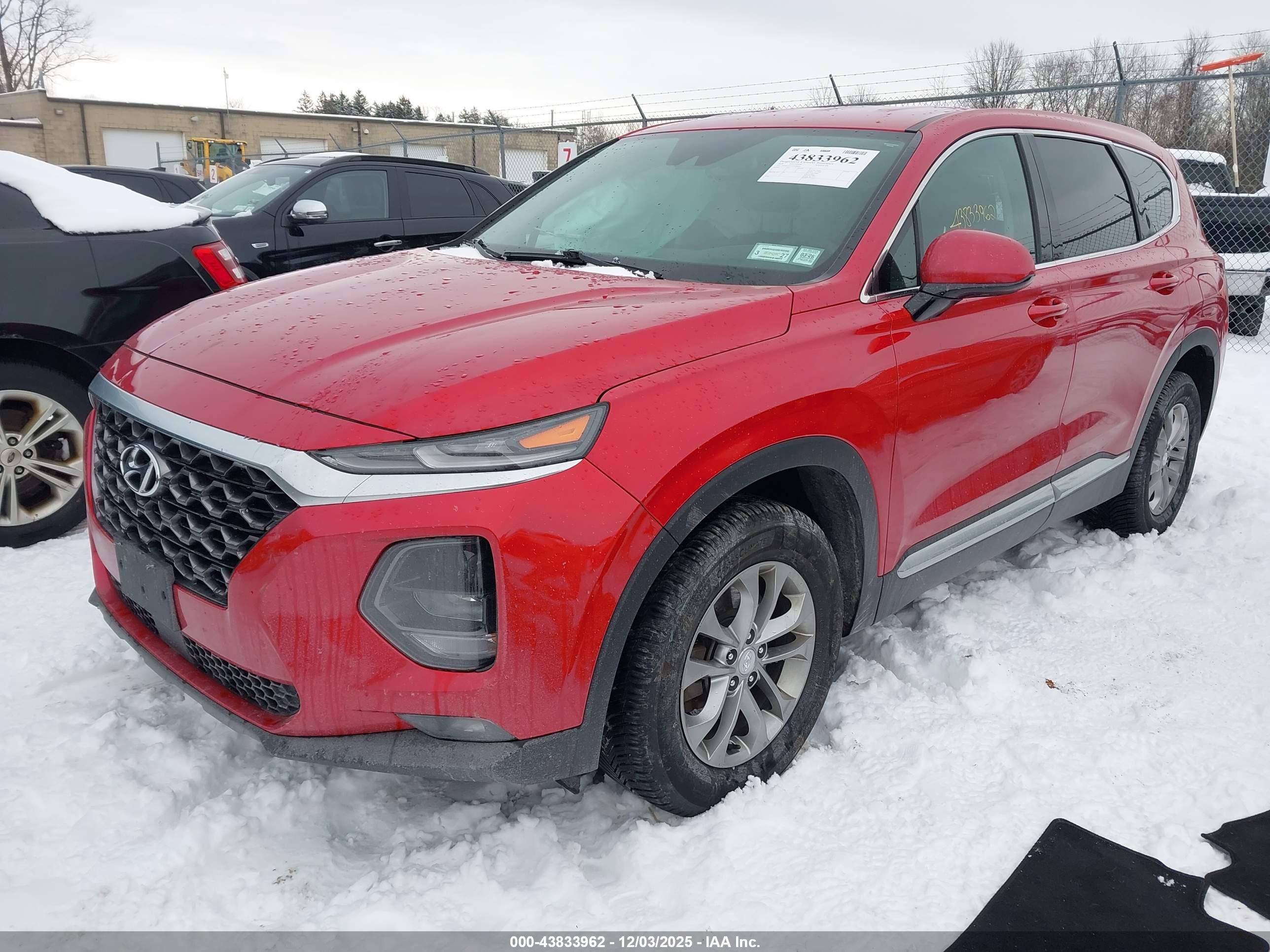 HYUNDAI SANTA image 2