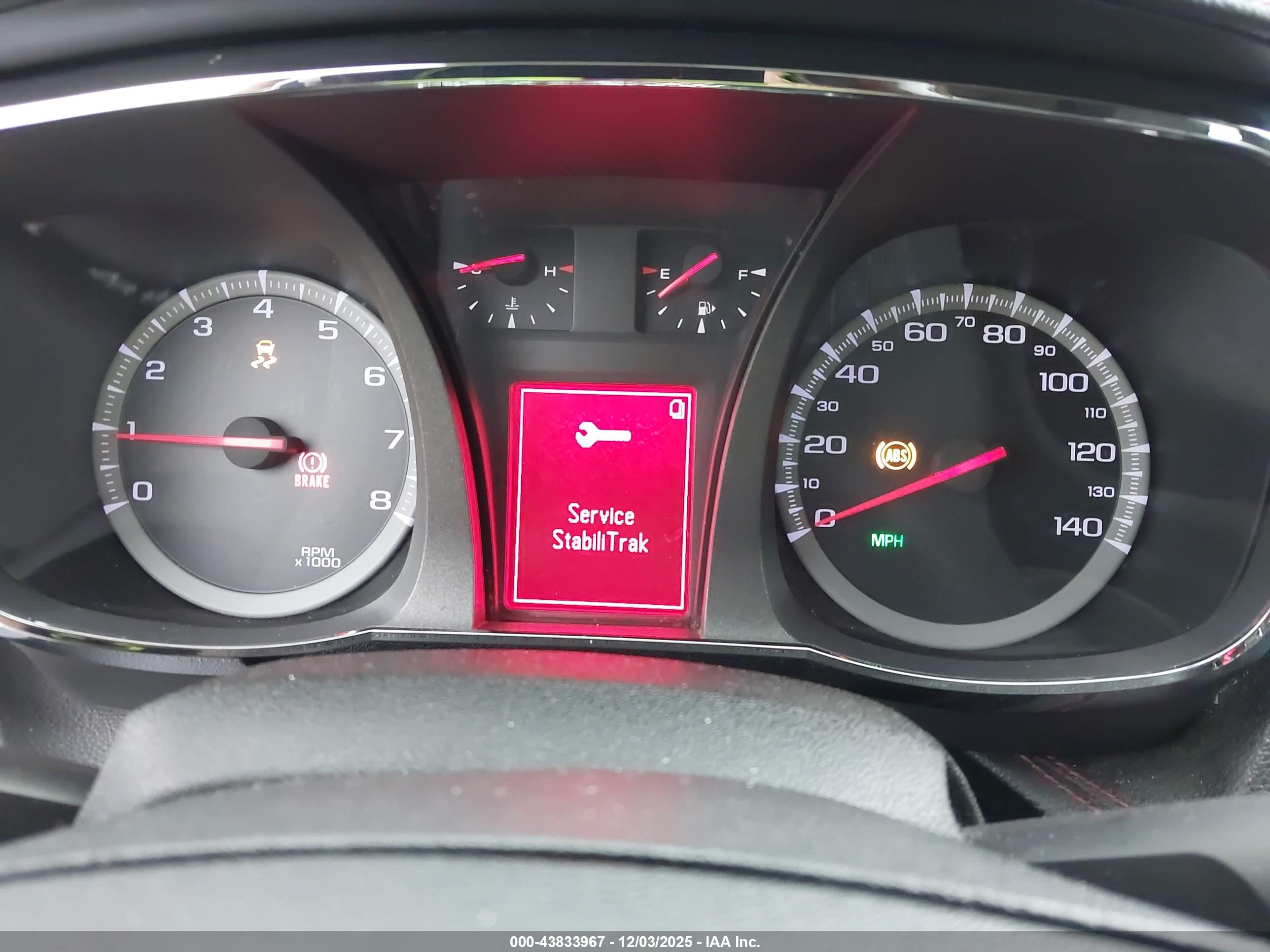 GMC TERRAIN image 7