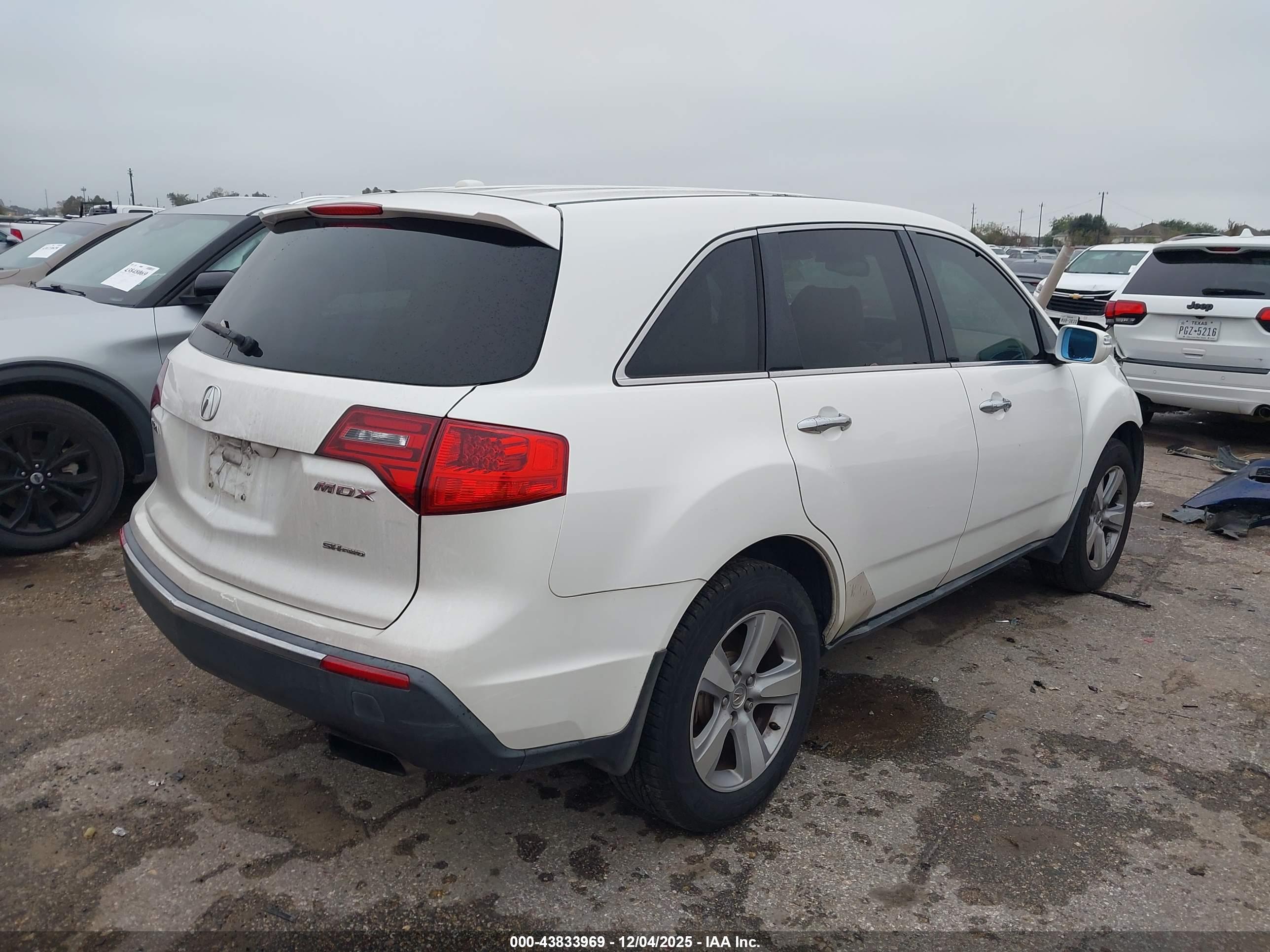 ACURA MDX image 4