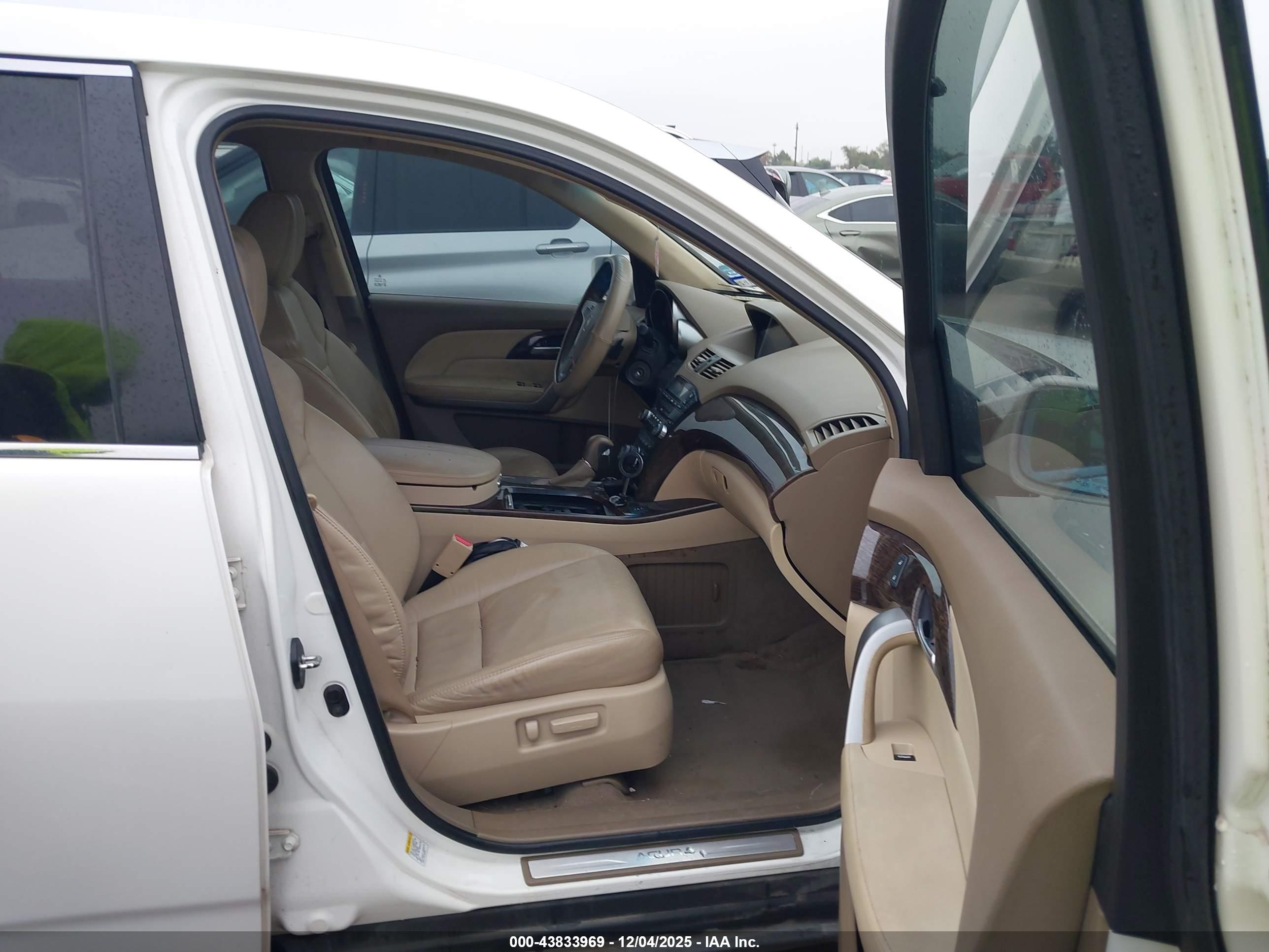 ACURA MDX image 5
