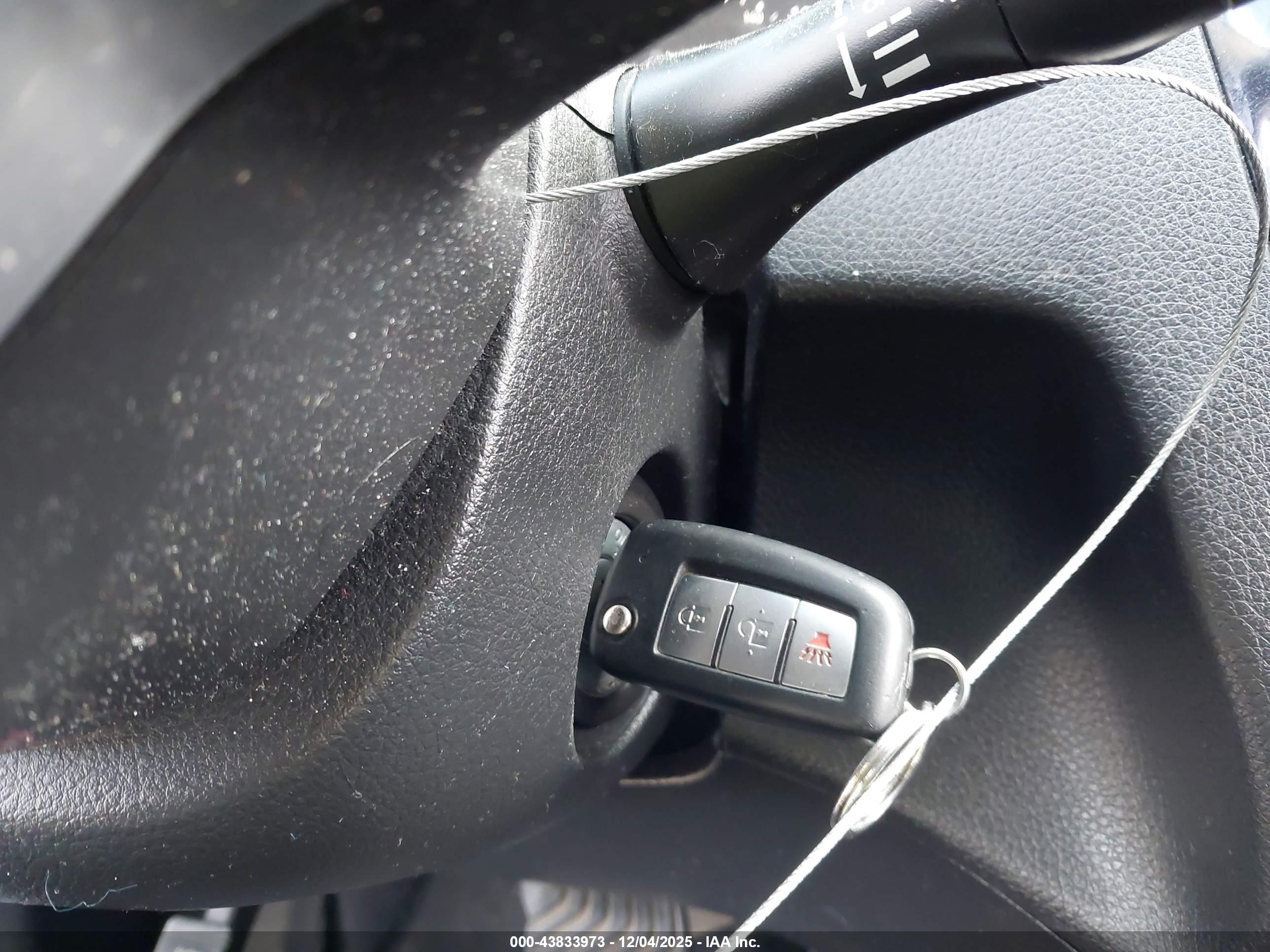 NISSAN ROGUE image 11