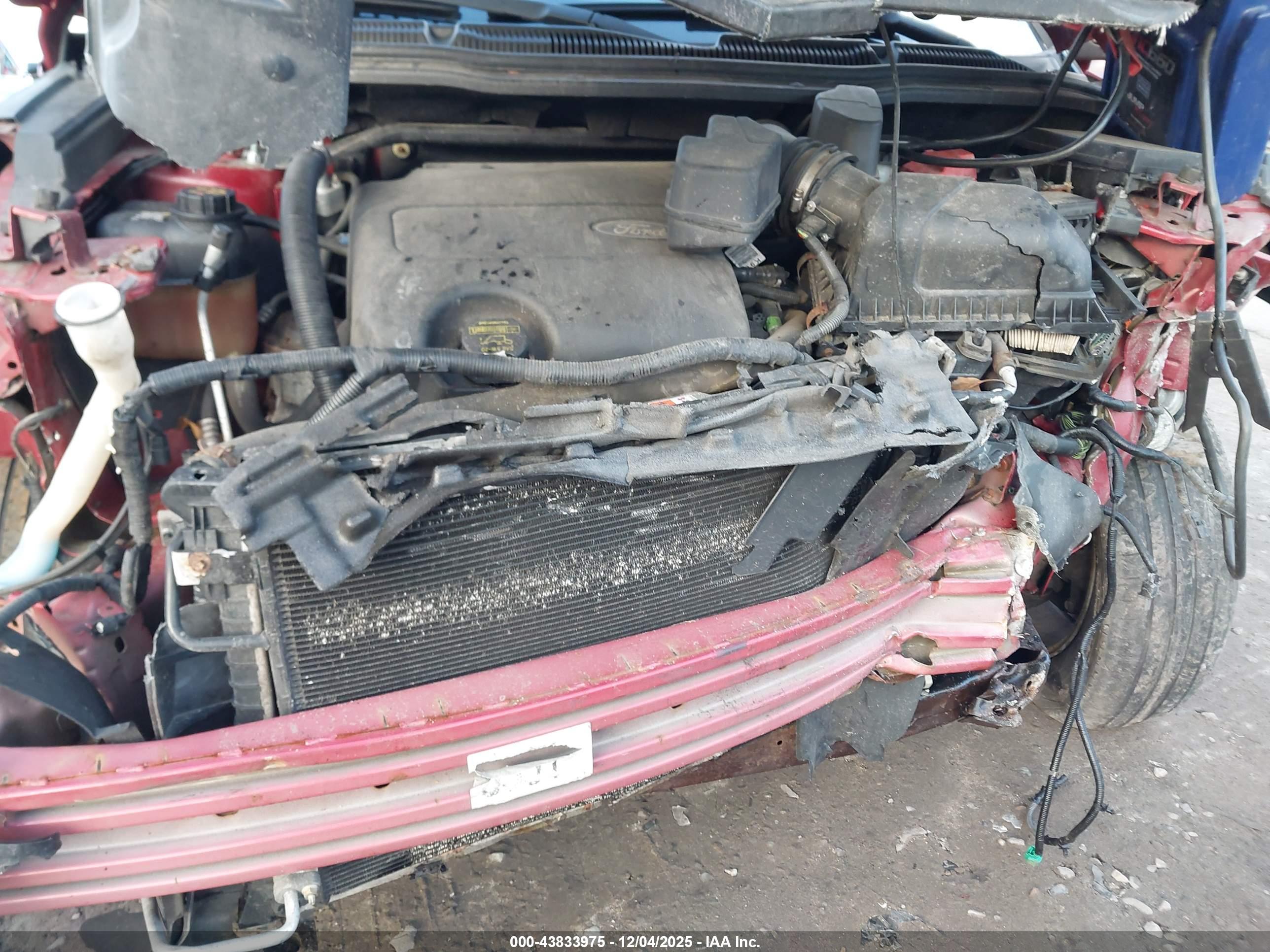 FORD EXPLORER image 10