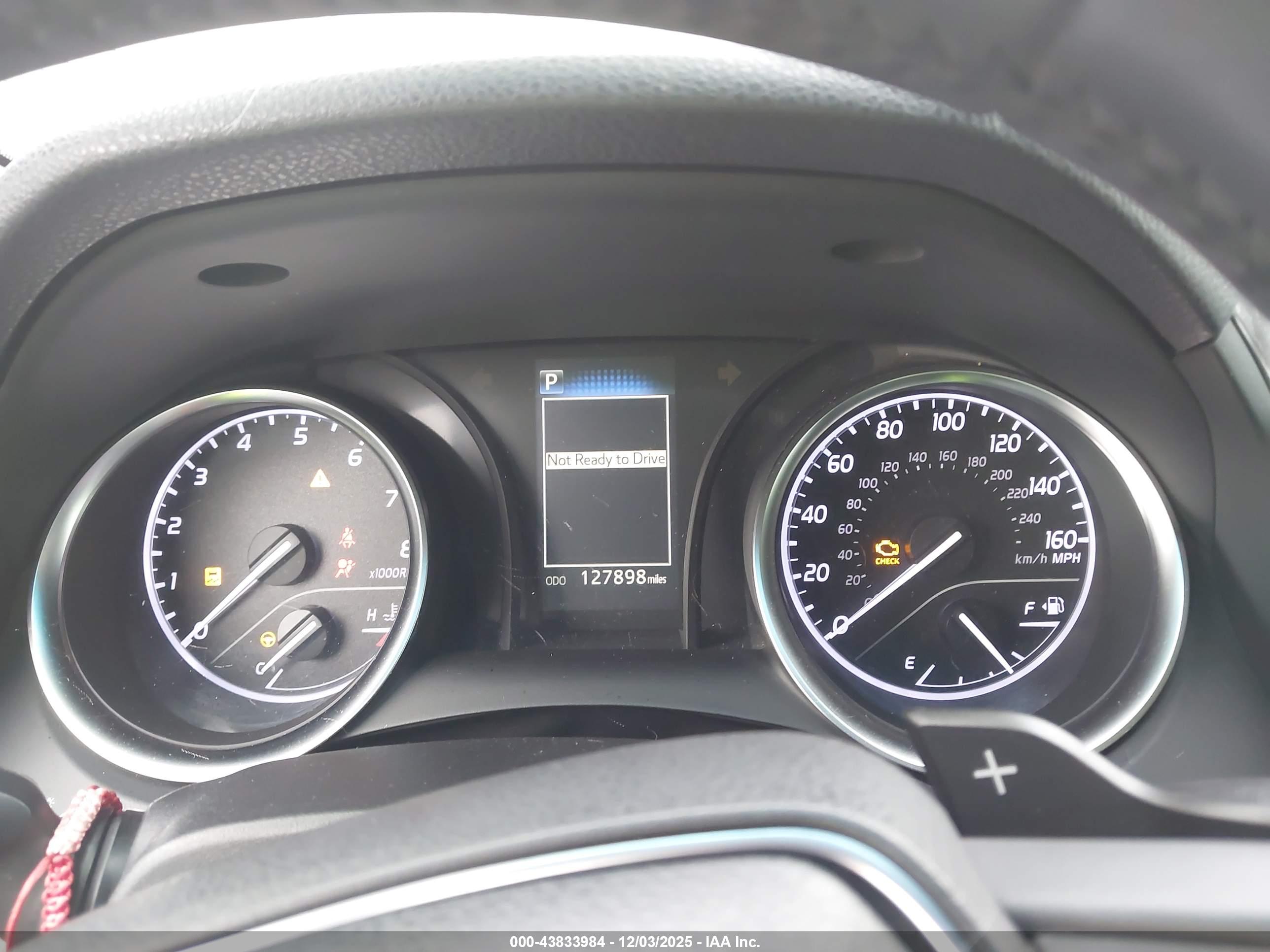 TOYOTA CAMRY image 7