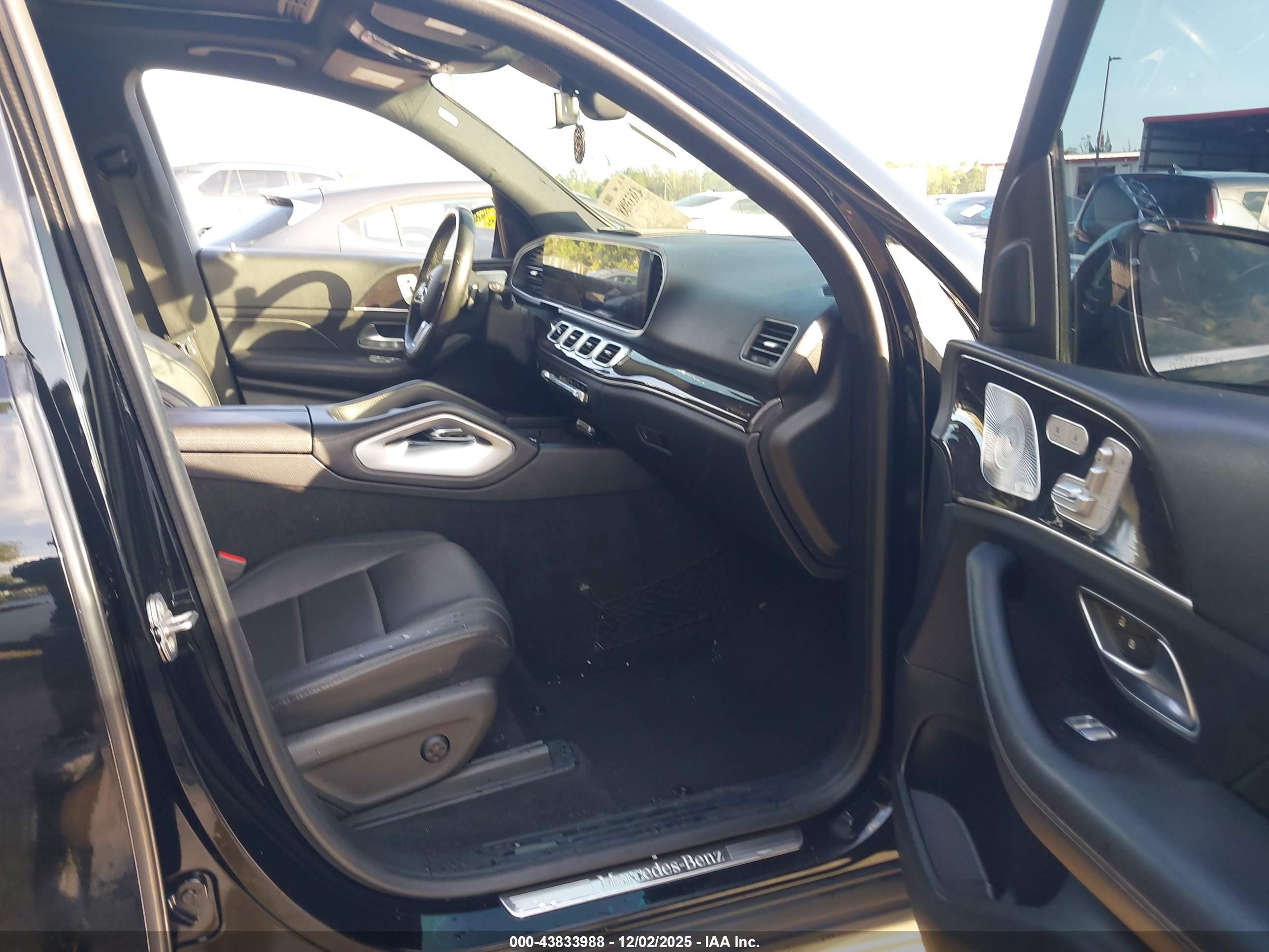 MERCEDES-BENZ GLE image 5