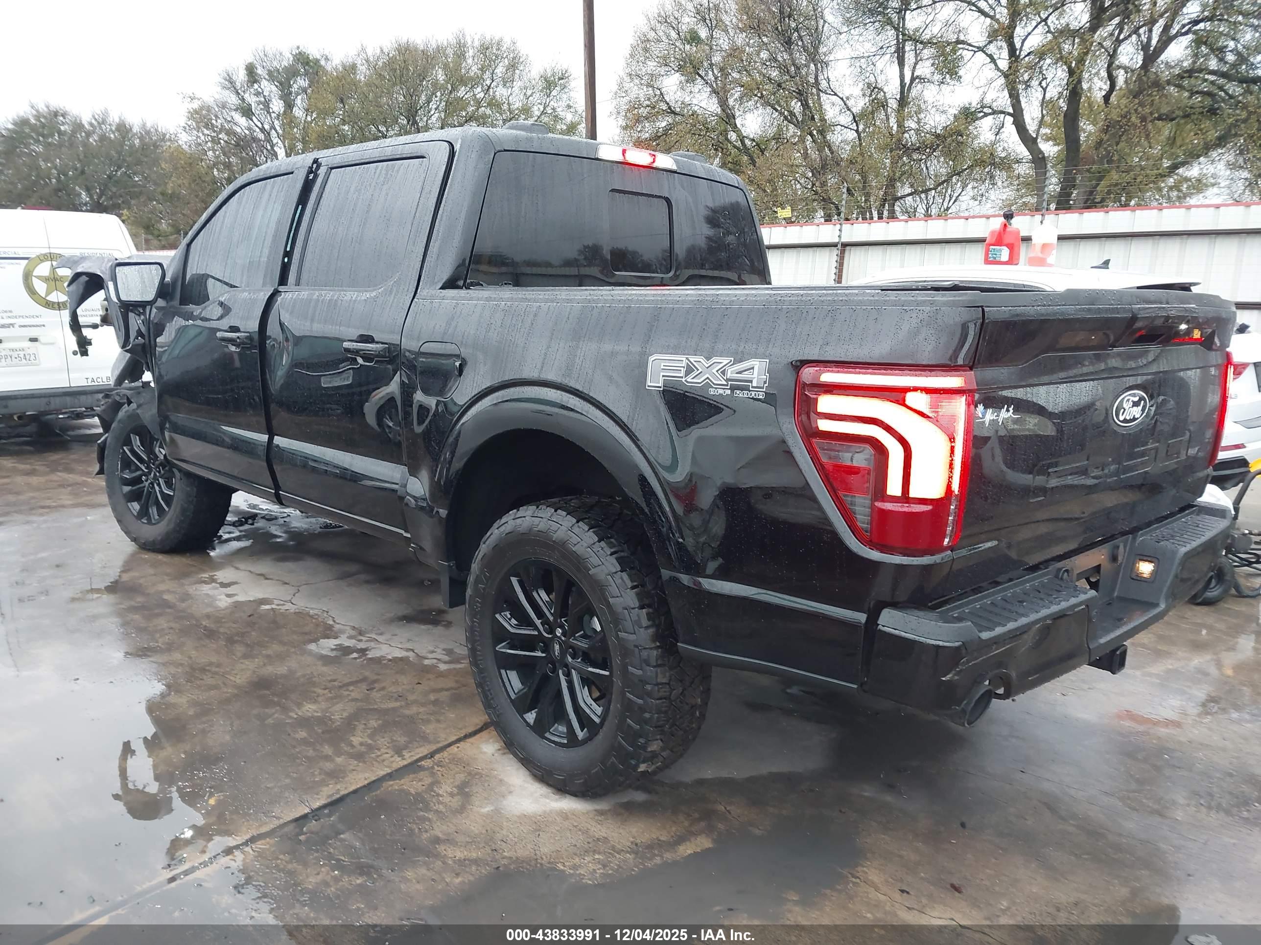 FORD F-150 image 3