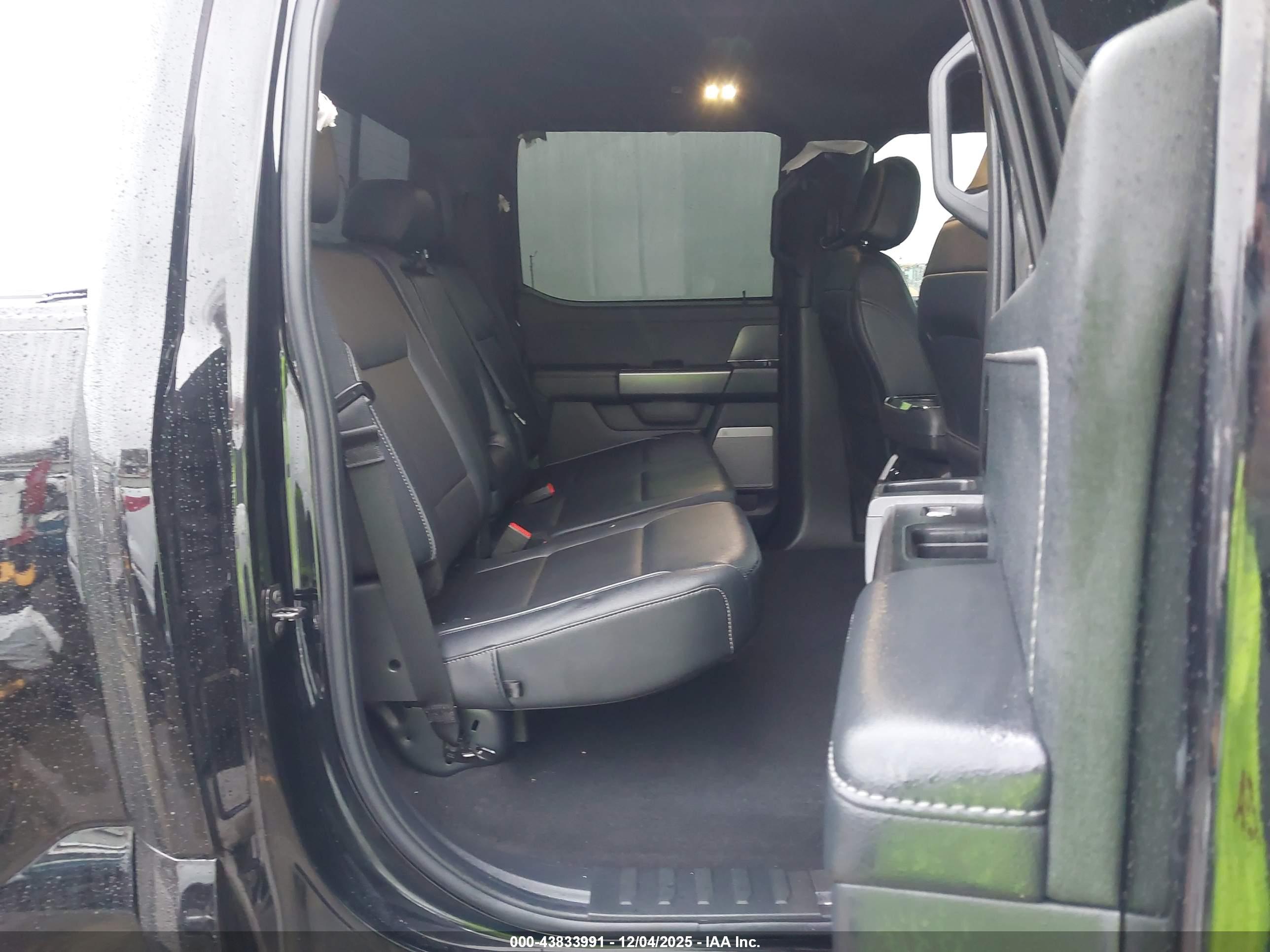 FORD F-150 image 8