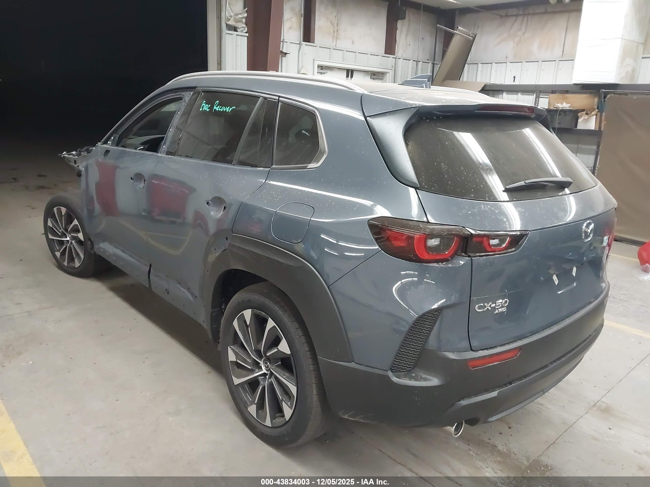 MAZDA CX-50 image 3