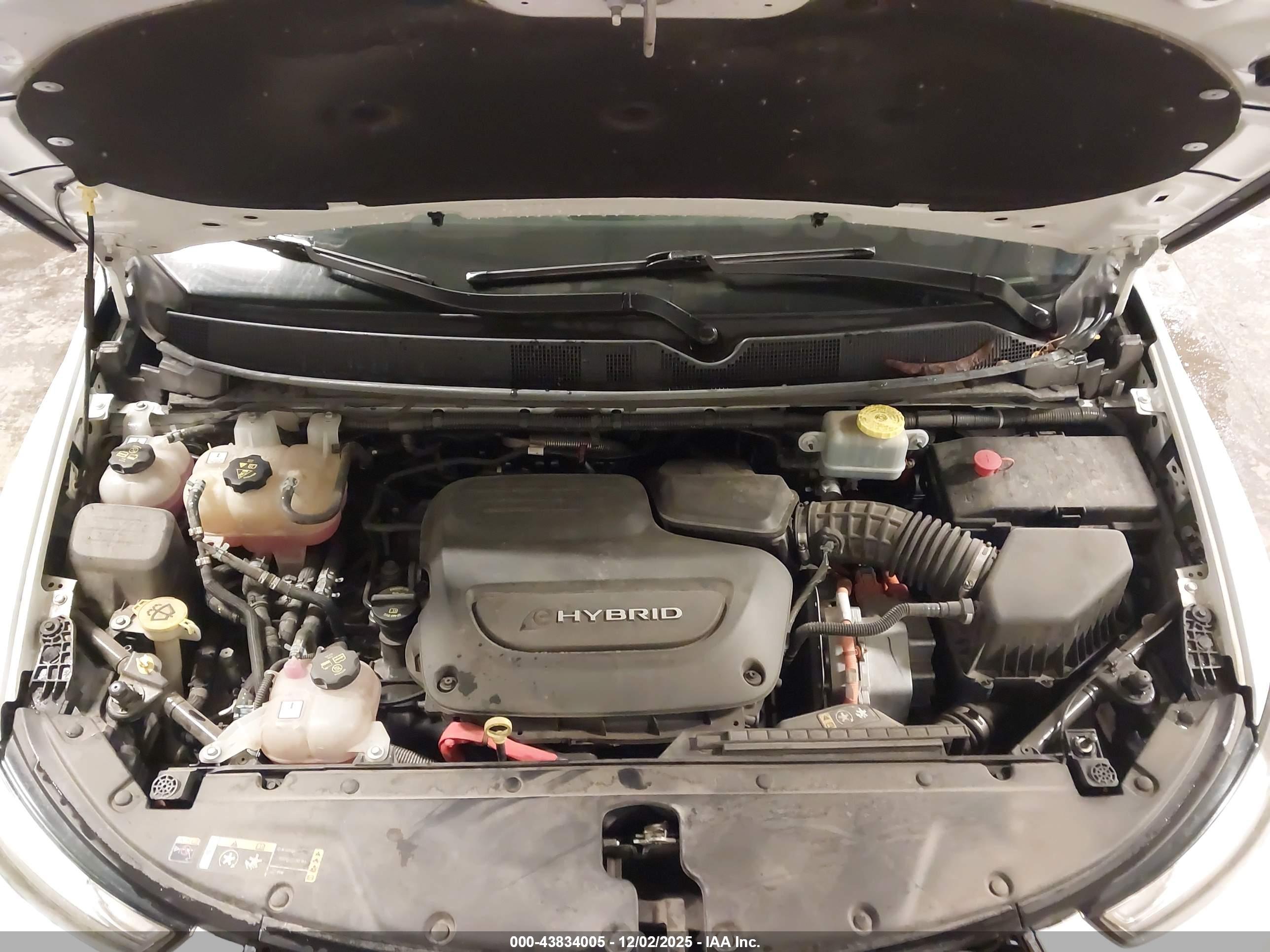 CHRYSLER PACIFICA image 10
